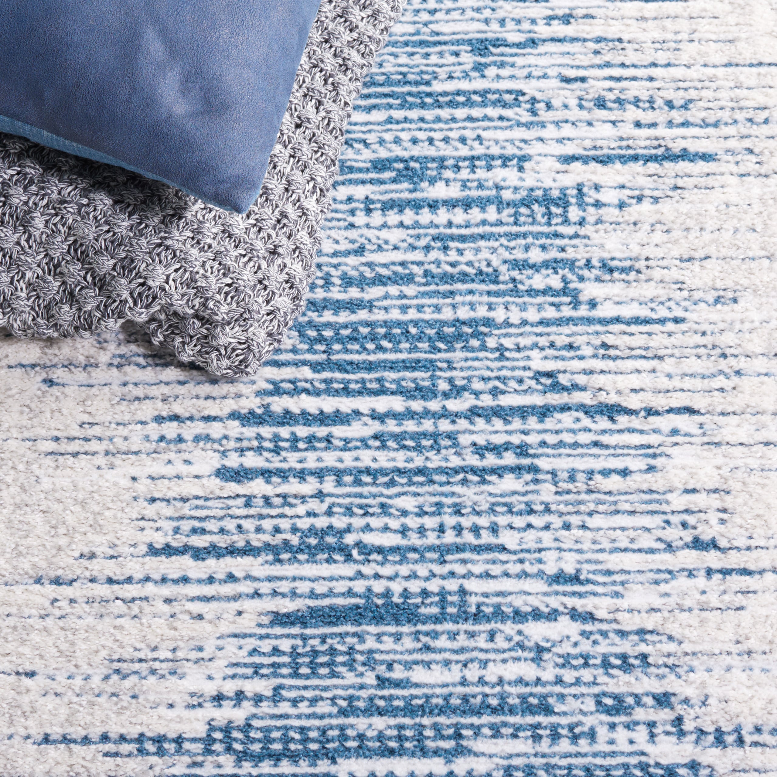 Safavieh ALM732M-4 rugs - View #7