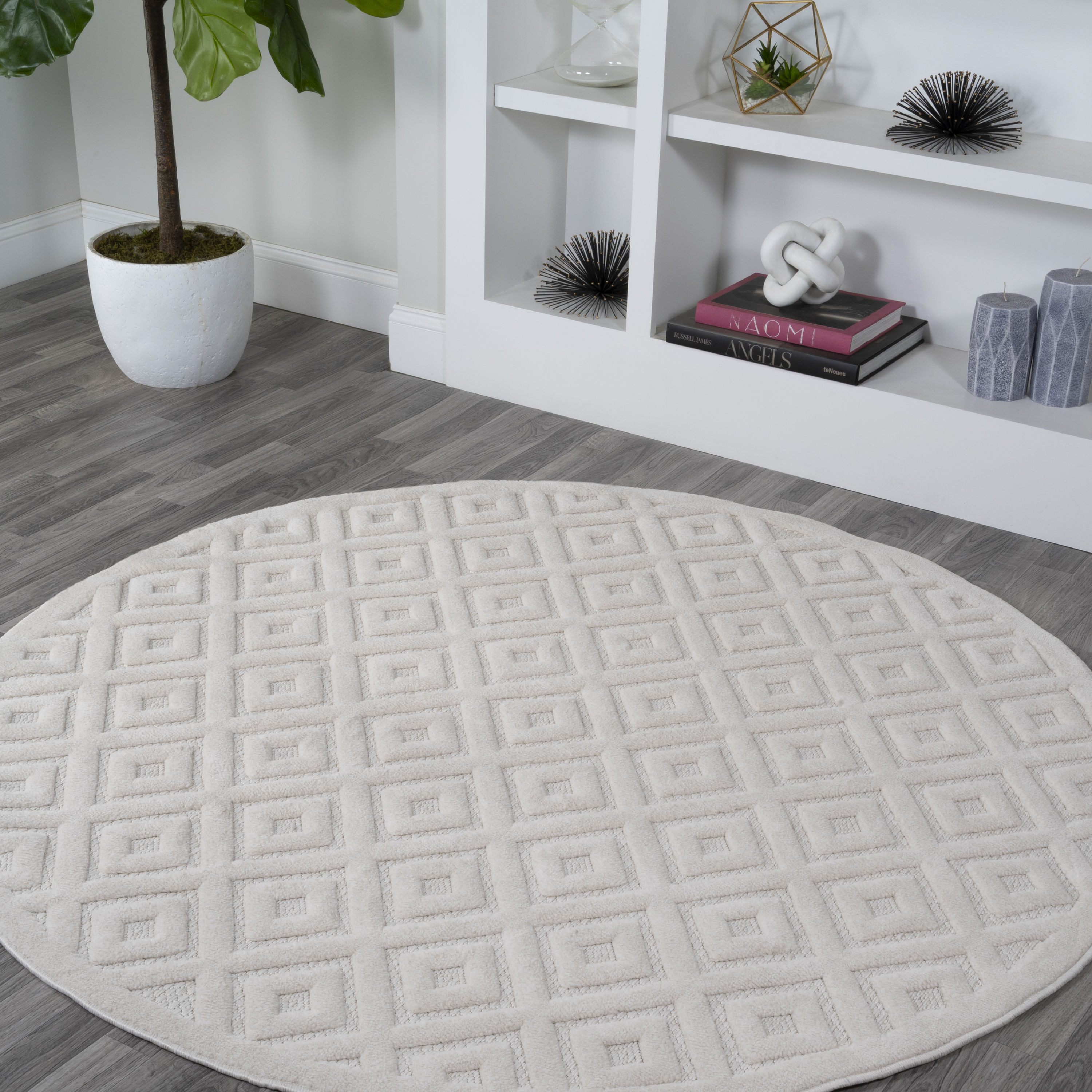 JONATHAN  Y IBZ104D-5R IBIZA Portmany Neutral Diamond Trellis 5 x 5 (ft) Loomed Polypropylene Ivory Round Indoor/Outdoor Geometric Bohemian/Eclectic Area rug