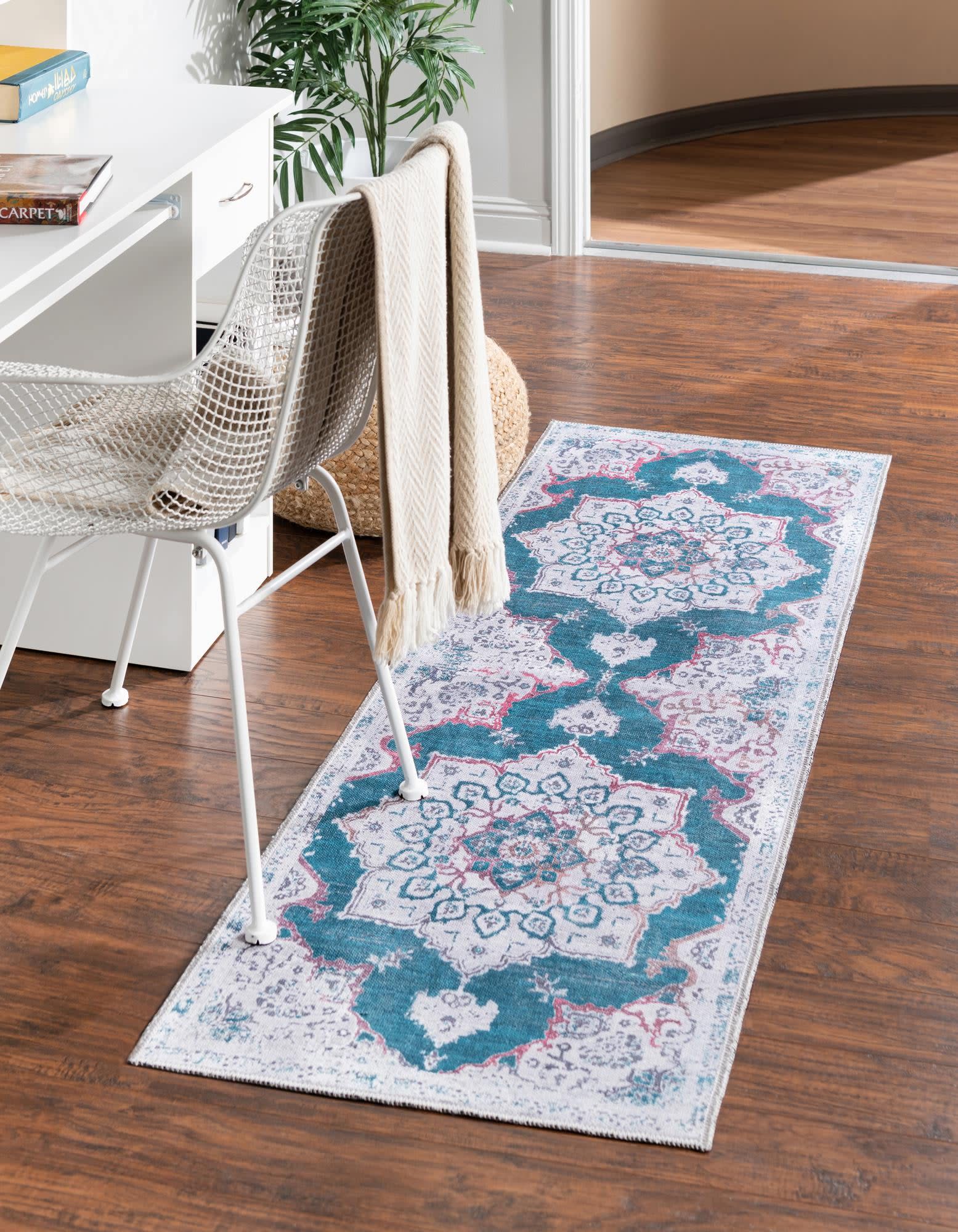 Unique Loom 3166480 Renaissance 2 x 13 (ft) Loomed Polyester Teal Green Washable Rectangular Indoor Medallion Runner rug