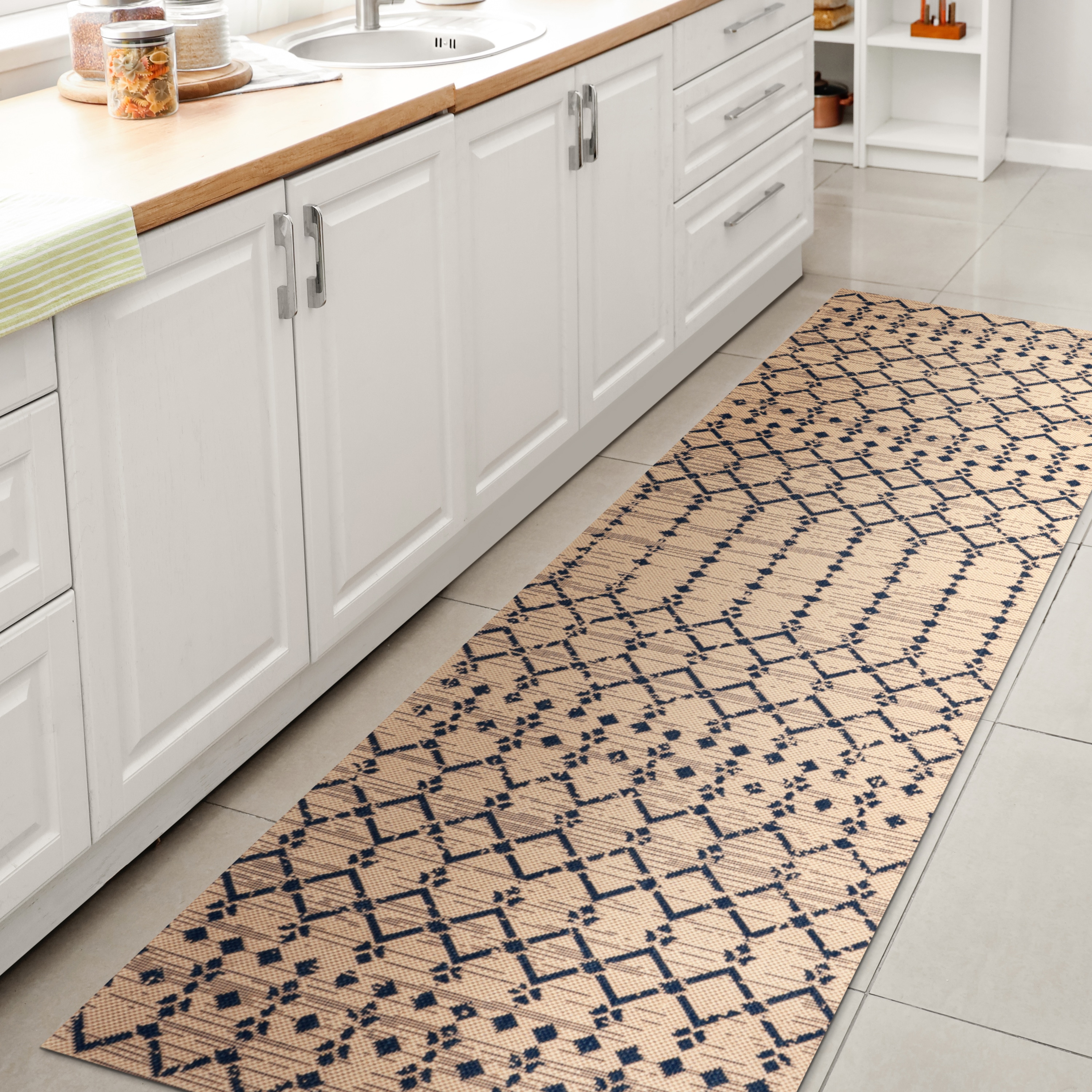 JONATHAN  Y SMB108H-210 Santa Monica Ourika Filigree Textured Weave 2 x 10 (ft) Loomed Polypropylene Beige/Navy Rectangular Indoor/Outdoor Tribal Coastal Runner rug