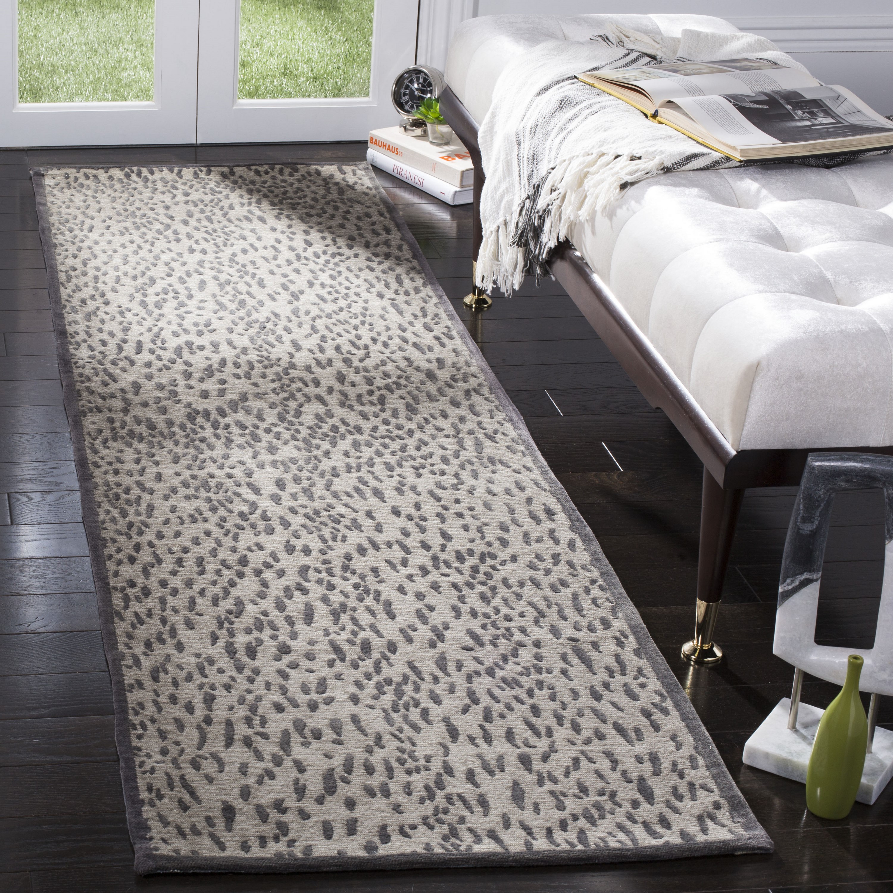 Safavieh MRB657E-26 Marbella Sunetra 2 x 6 (ft) Loomed Polyester Light Gray/Dark Gray Rectangular Indoor Abstract Bohemian/Eclectic Runner rug