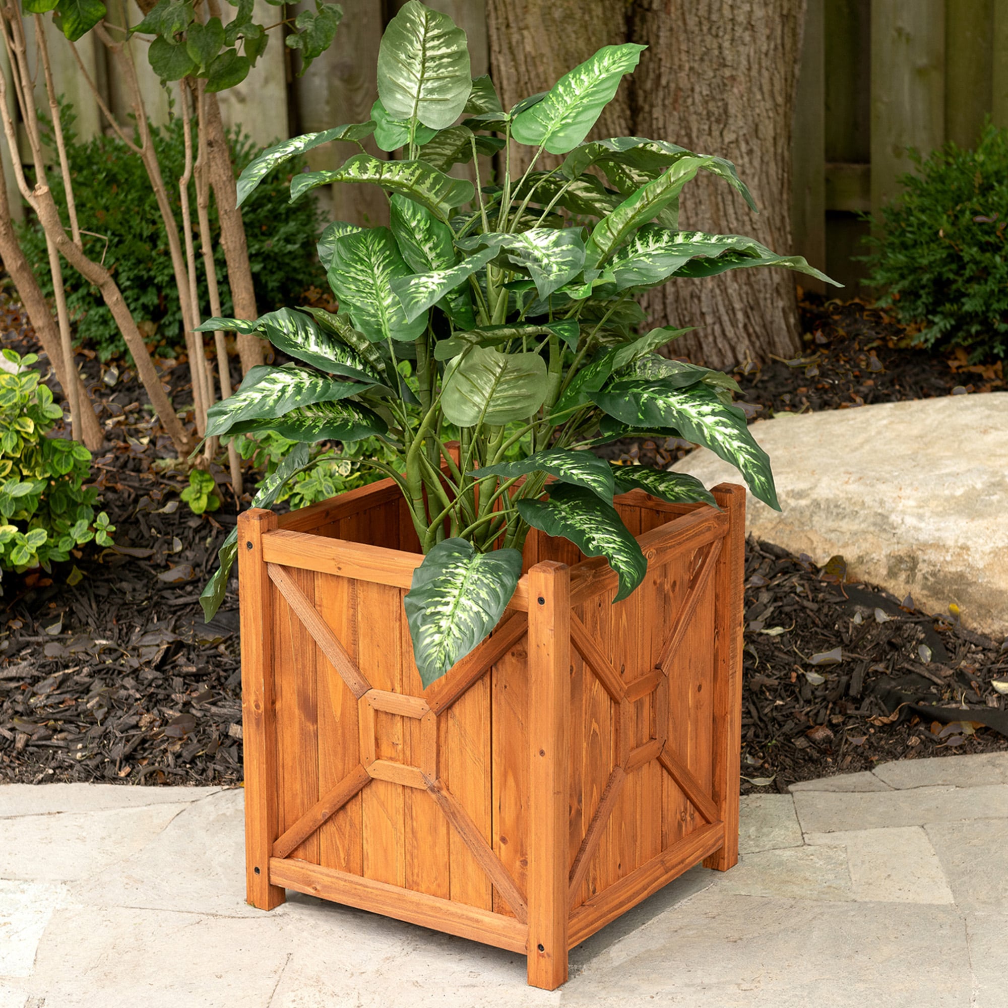 Leisure Season 16-in x 18-in Medium Brown Wood Planter with Drainage ...