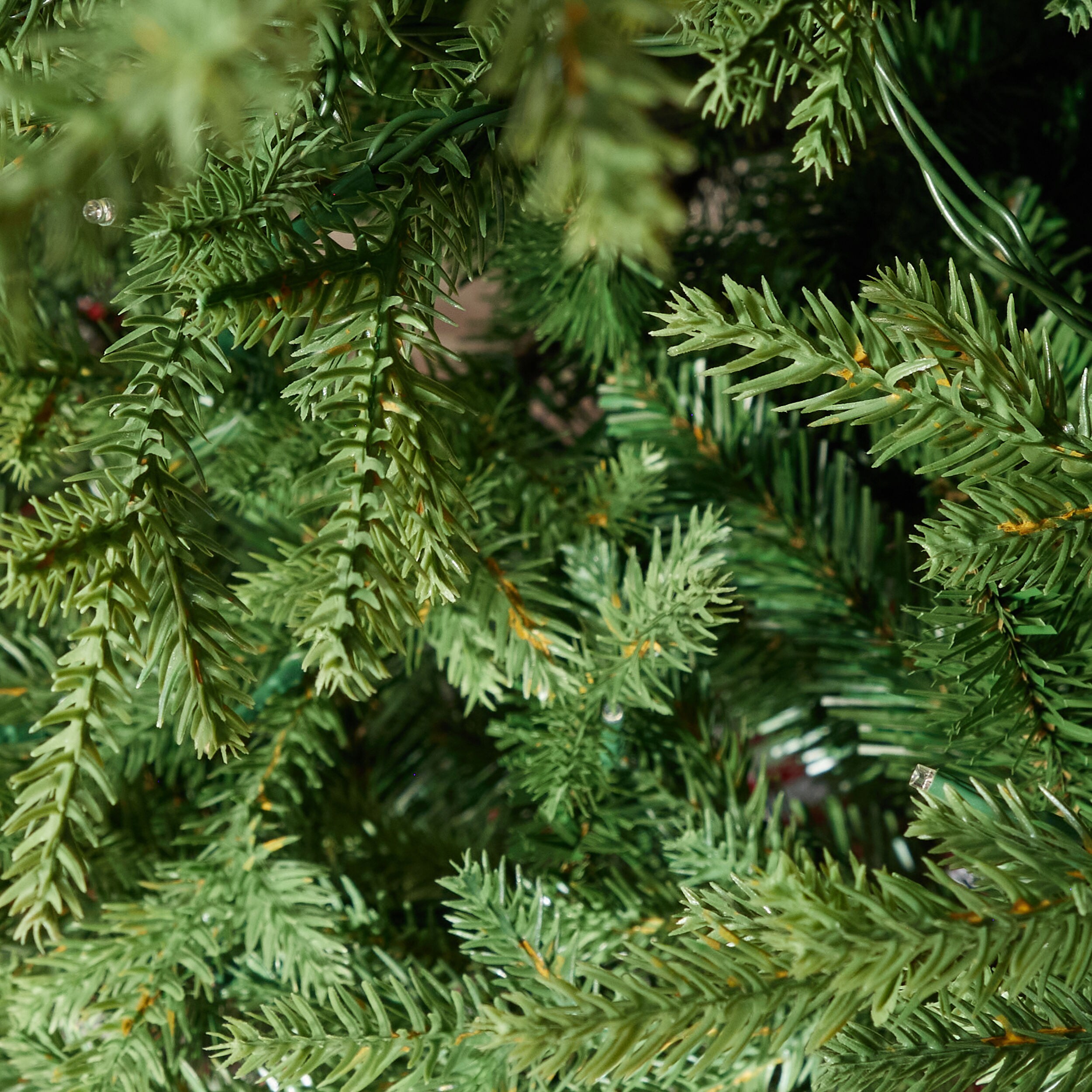 Holiday Living L22T15-90QLD3K12 Artificial-Christmas-Trees - View #2