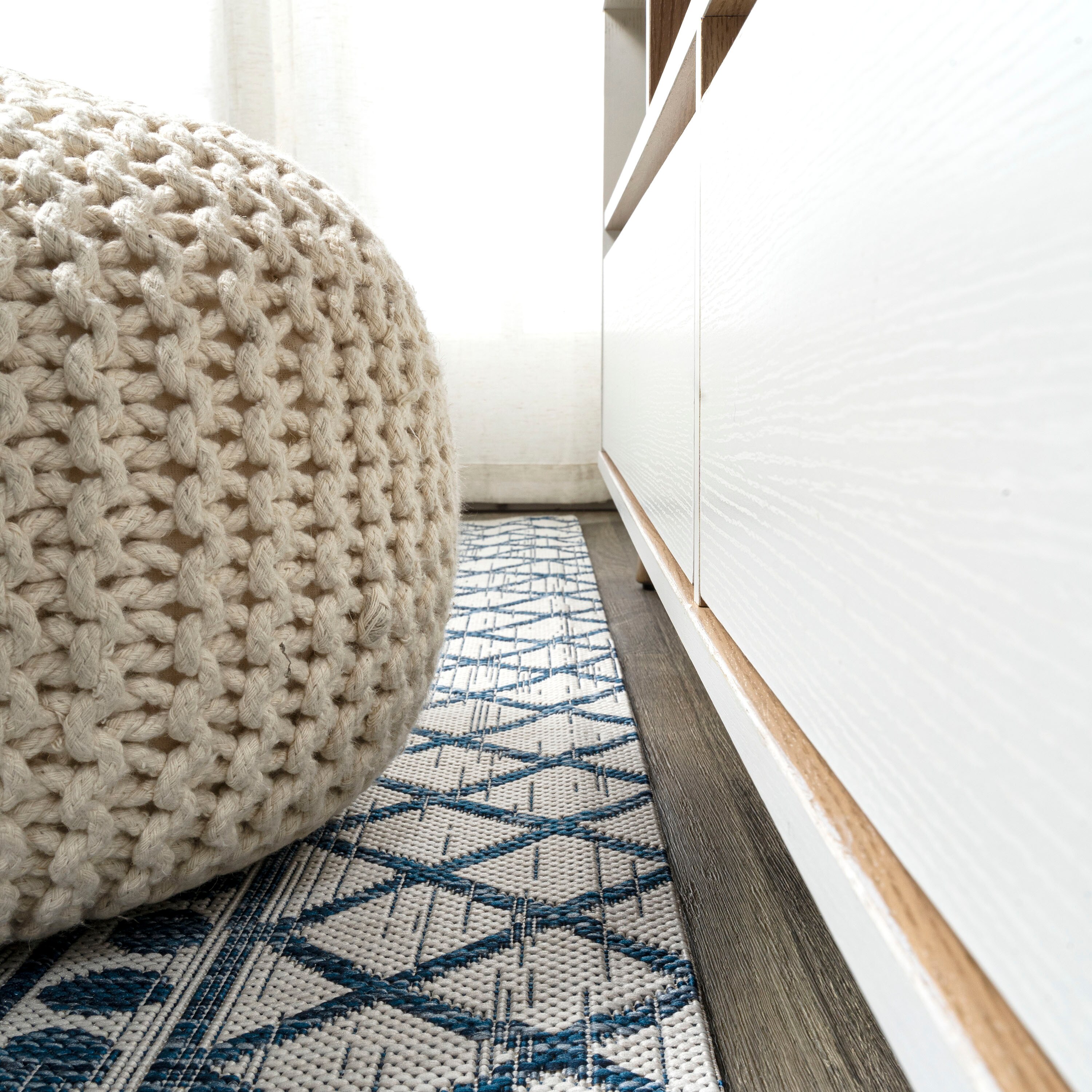 JONATHAN  Y SMB130C-28 rugs - View #10