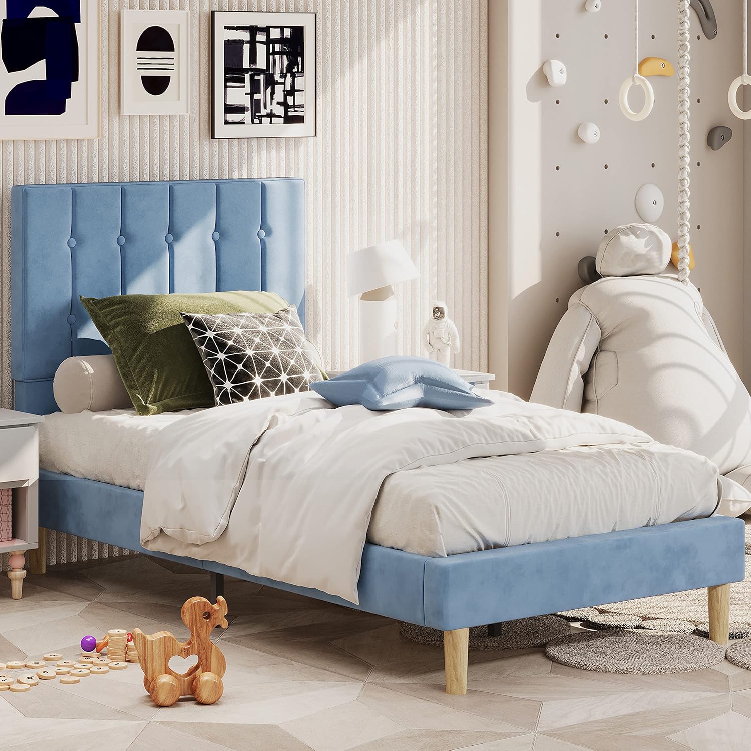 Likimio USAN1036665A beds - View #3