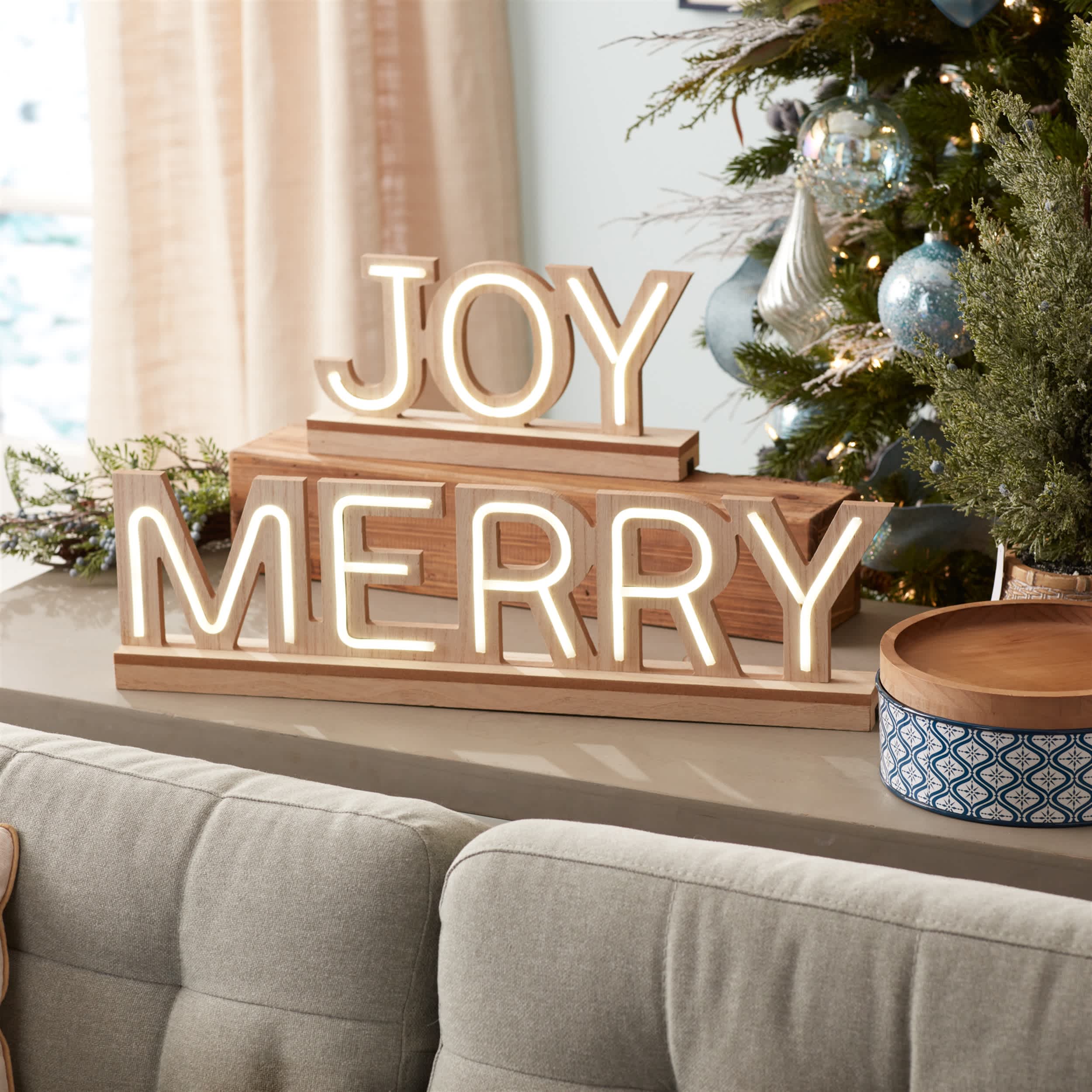 Melrose International 94256DS Table-Christmas-Decorations - View #4