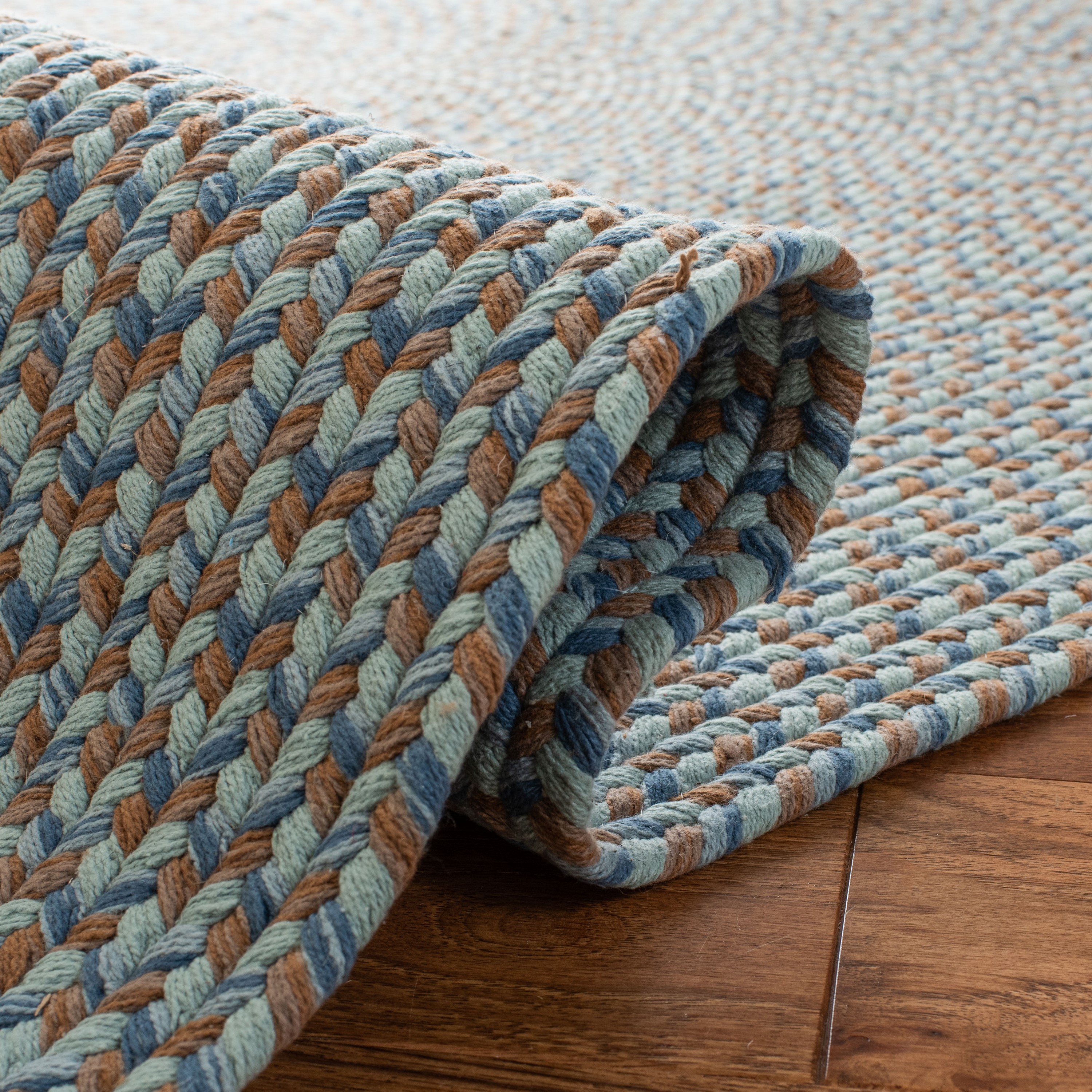 Handmade Blue Cotton Braided Oval 4' x 6' Rug