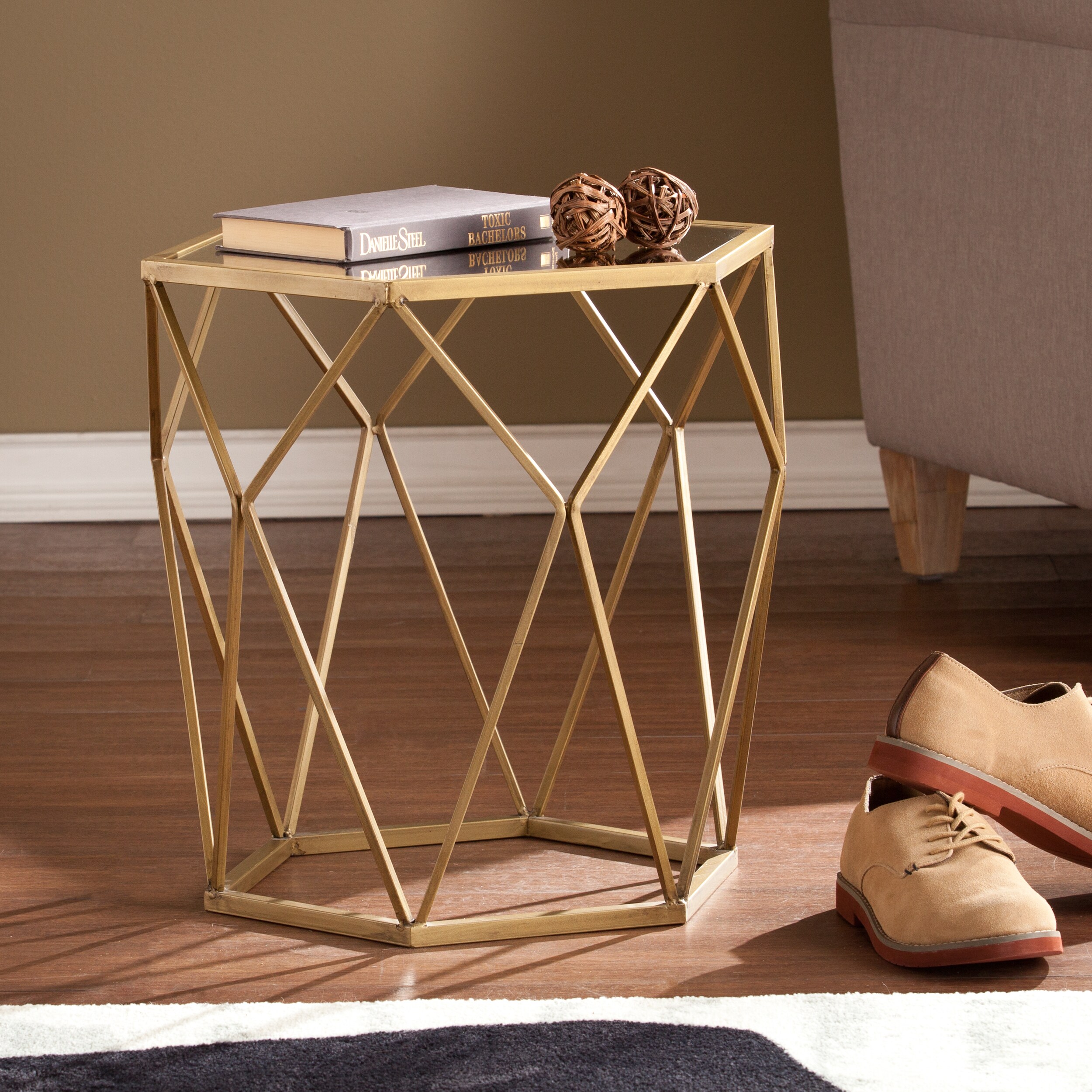 Safavieh OC2320 Joelle Geometric Accent Table - Gold