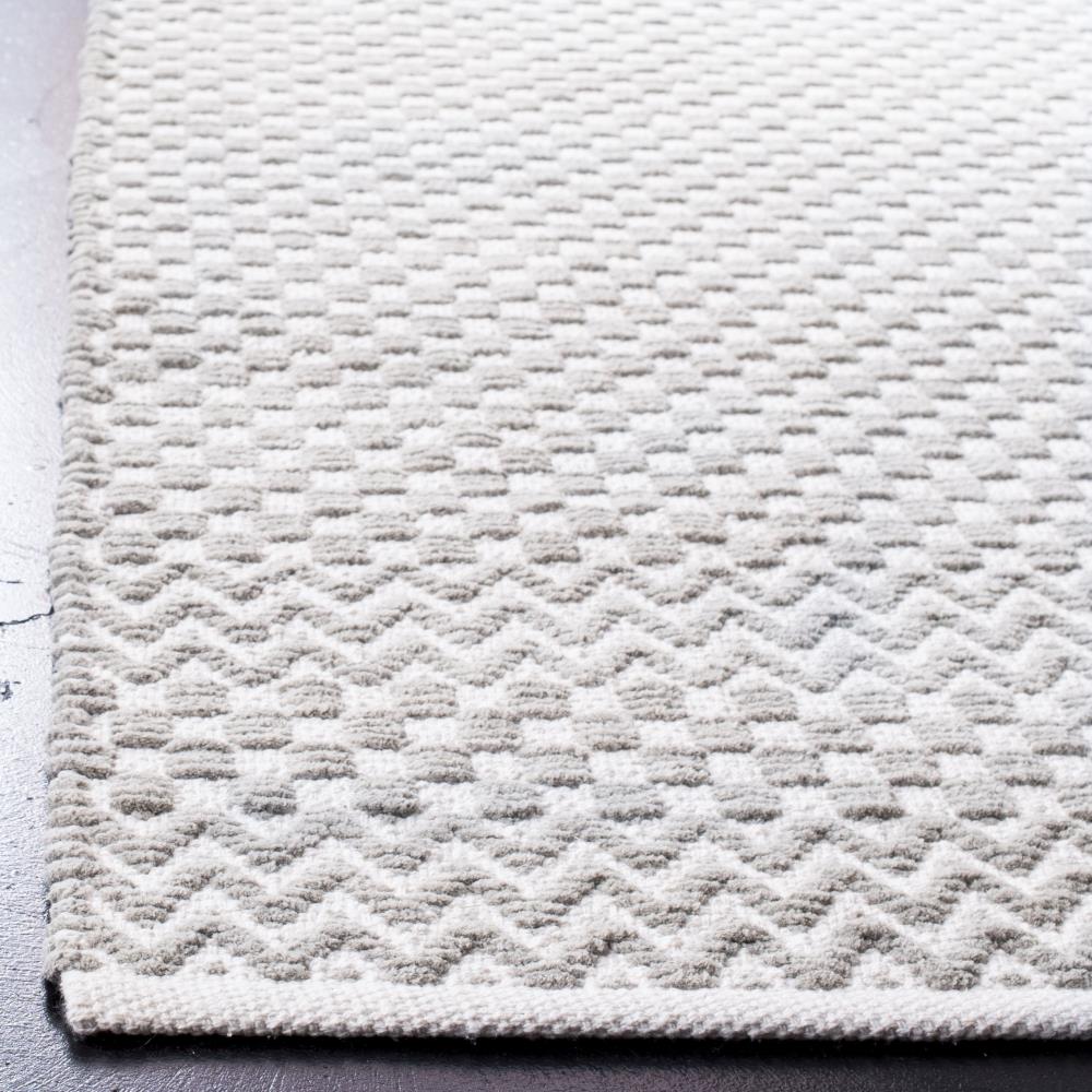 Safavieh BOS686F-6SQ rugs - View #3