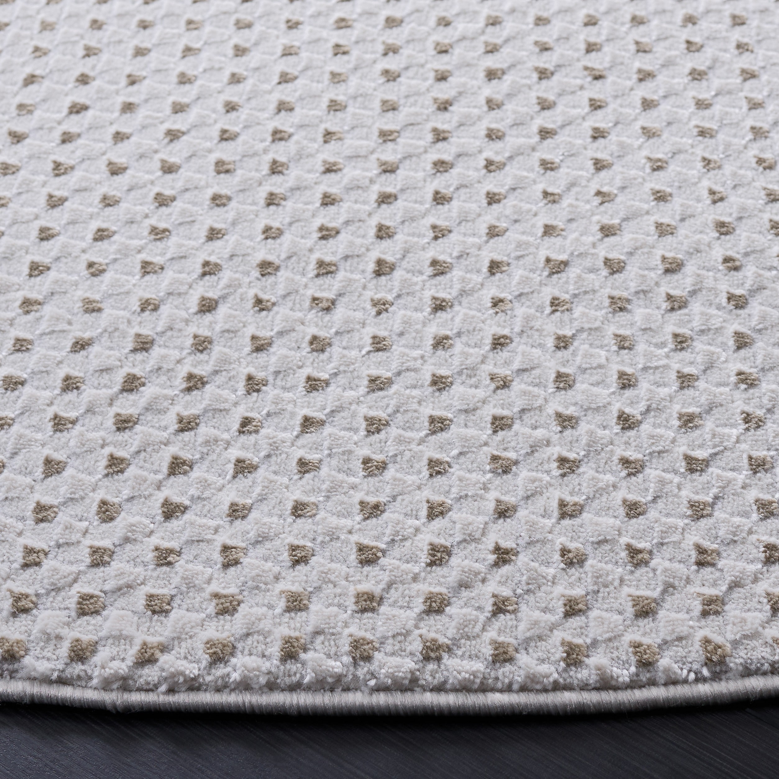 Safavieh SLA704B-7R rugs - View #3