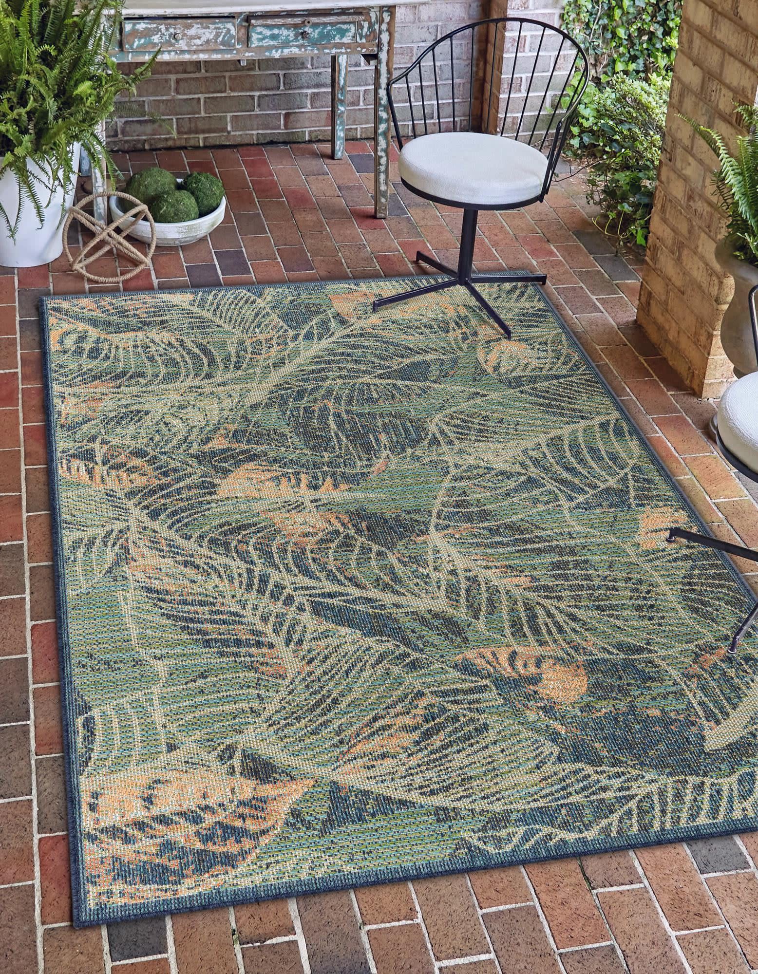 Unique Loom 3177081 Balandra Baja Outdoor 5 x 8 (ft) Loomed Polypropylene Blue Rectangular Indoor/Outdoor Floral/Botanical Coastal Area rug