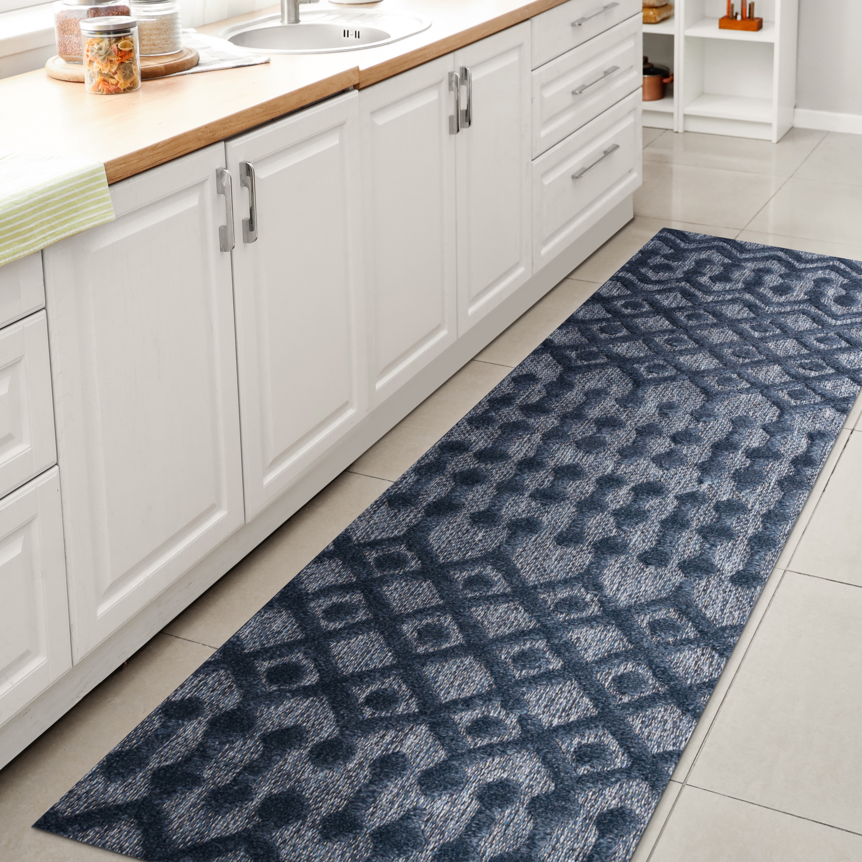 JONATHAN  Y IBZ103B-28 IBIZA Peralta Moroccan Diamond 2 x 8 (ft) Loomed Polypropylene Navy Rectangular Indoor/Outdoor Geometric Bohemian/Eclectic Runner rug