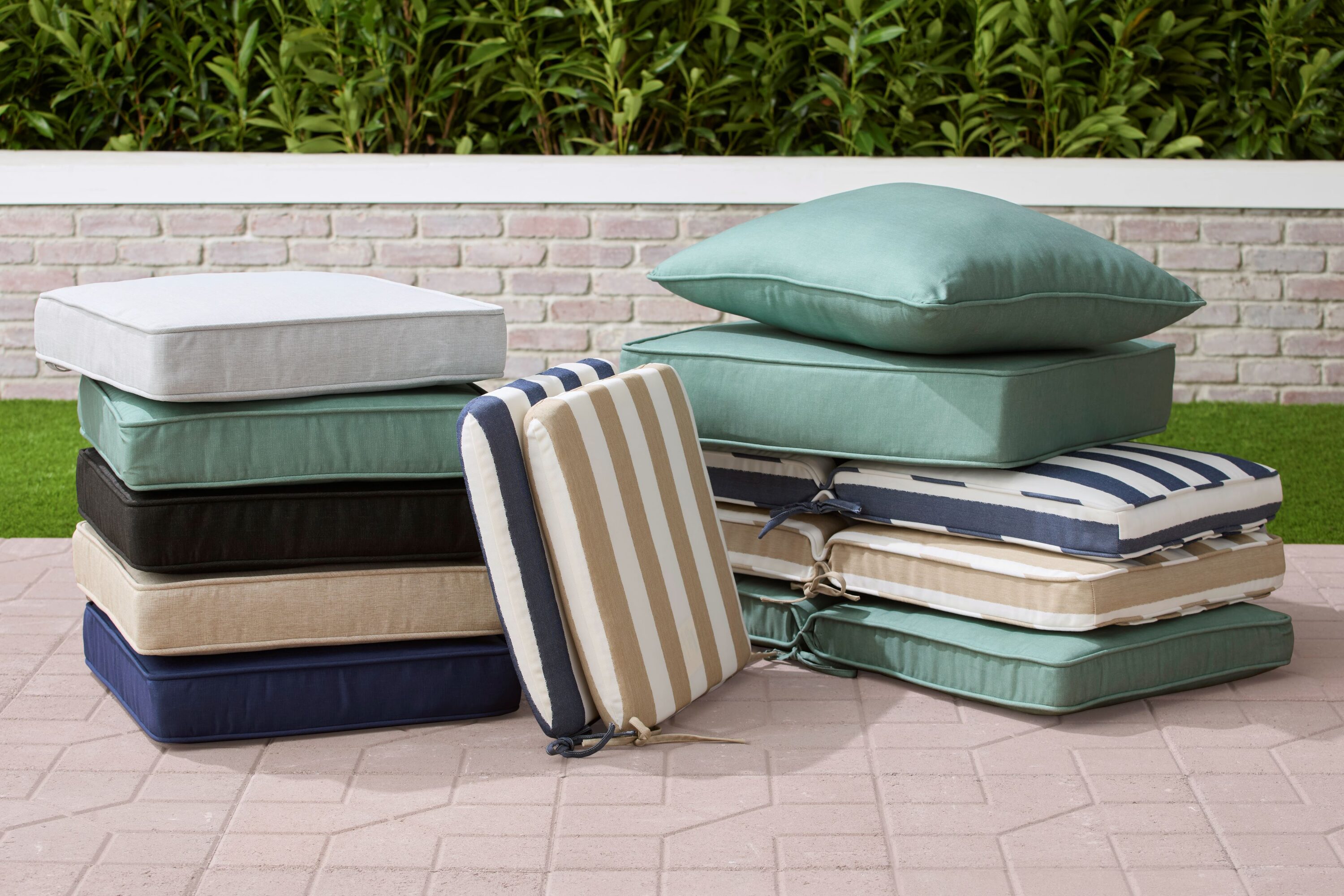 allen + roth 100219109 Patio-Furniture-Cushions - View #5