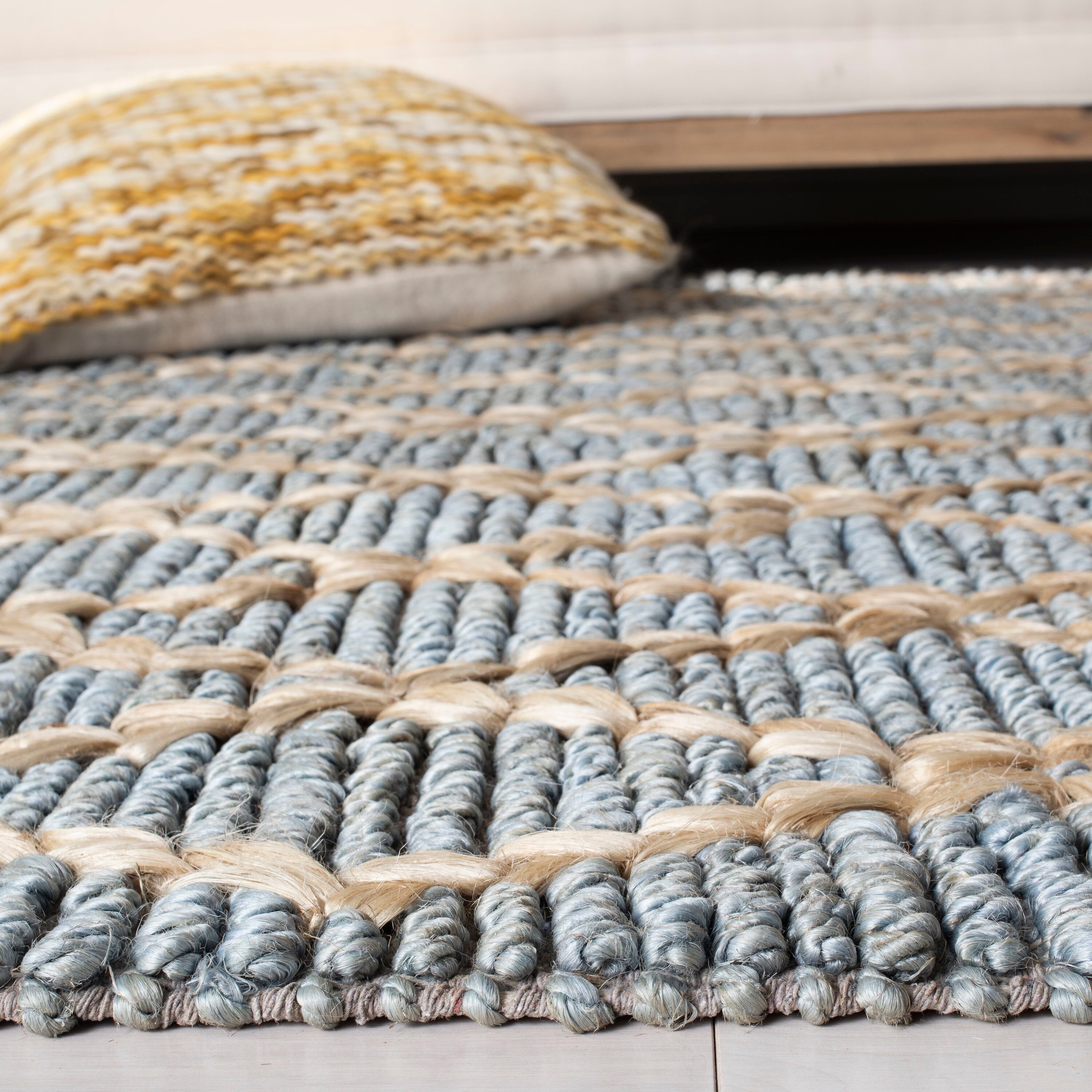 Safavieh NF951L-4 rugs - View #7