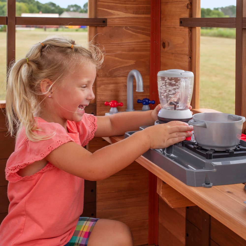 Backyard Discovery 2102316COM playhouses - View #5