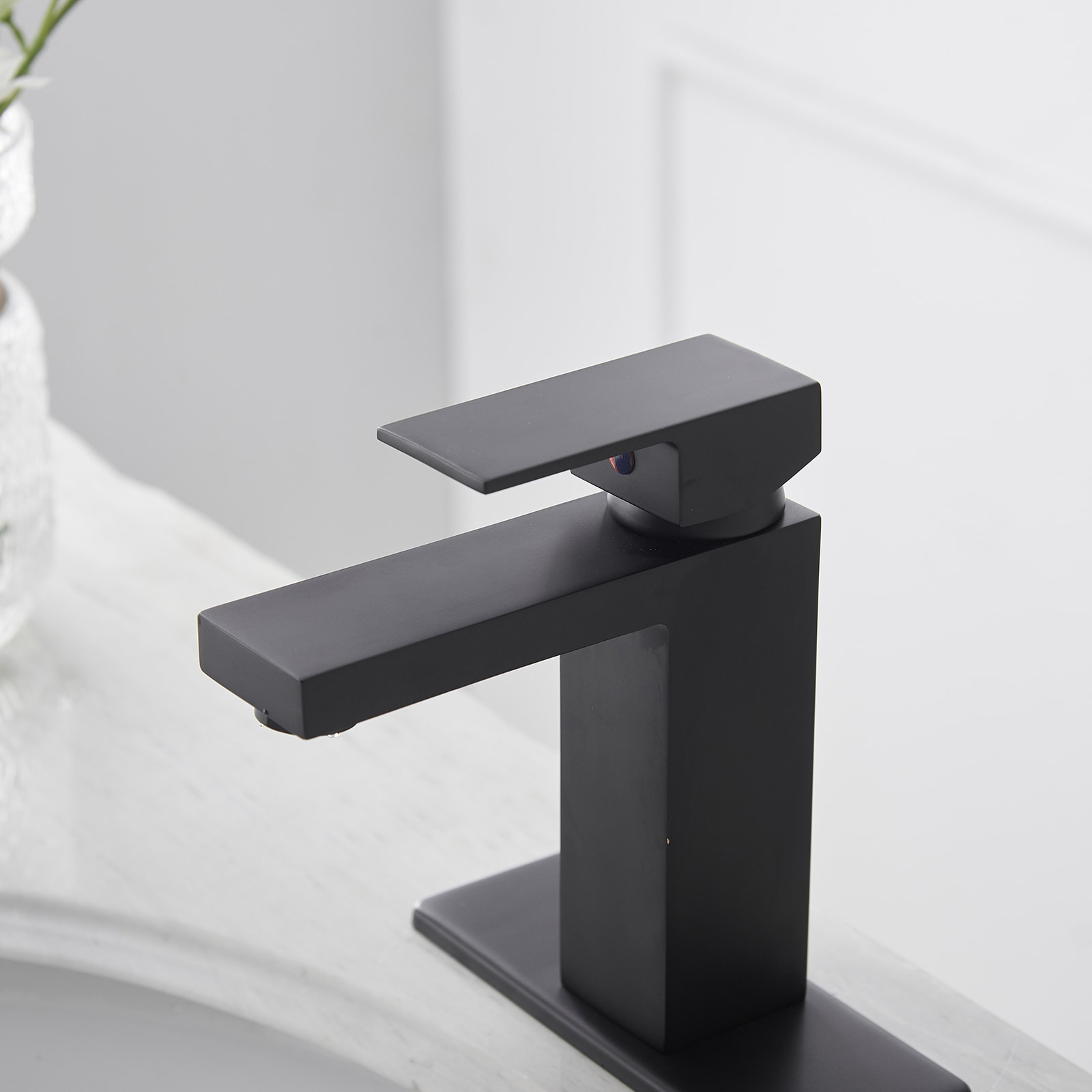 Matte Black Stainless Steel Single Handle Bathroom Faucet