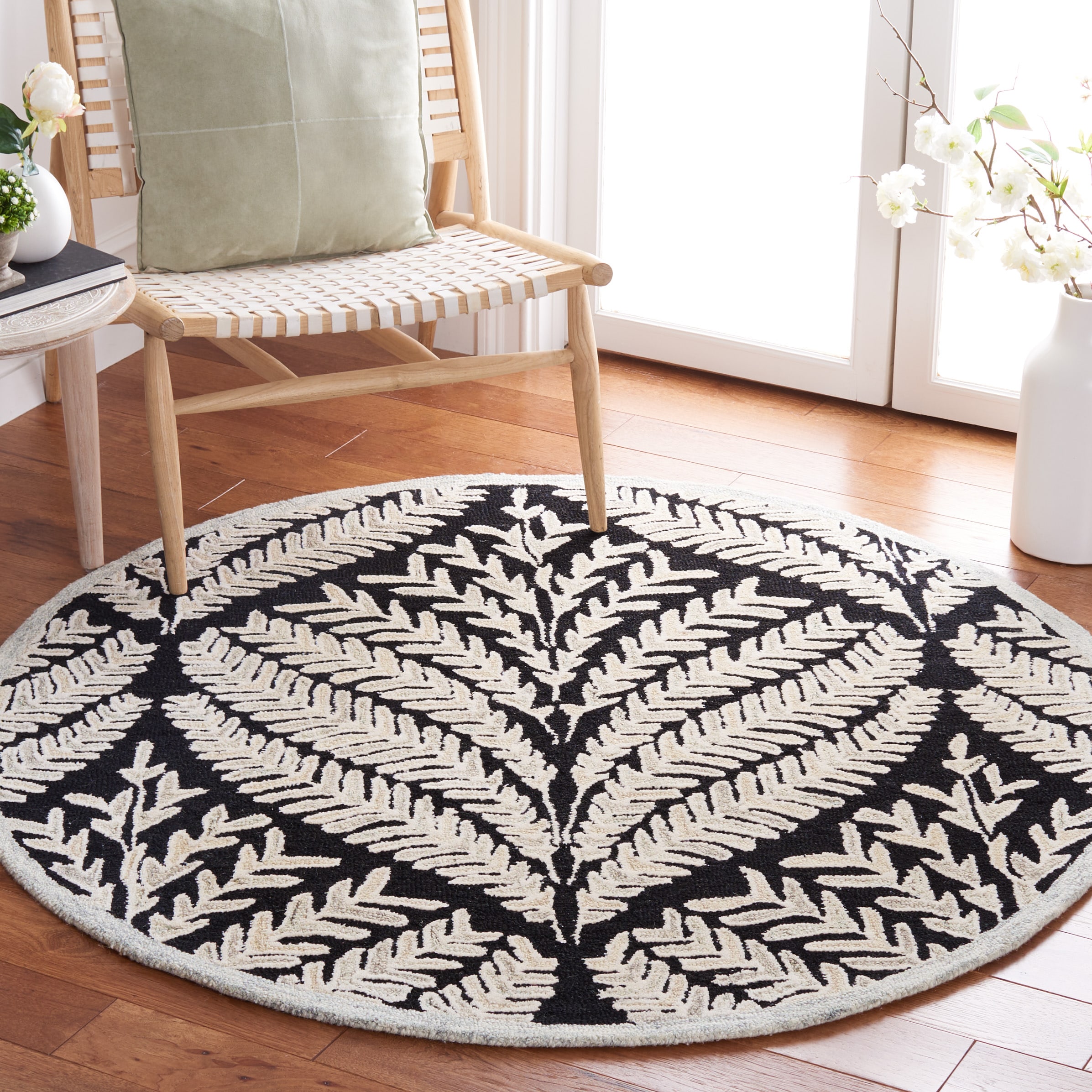  Capri 208 Black/Ivory Contemporary 5ft x 5ft Round Rug
