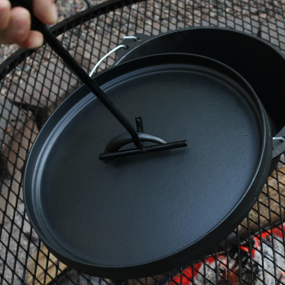 Sunnydaze Decor 16.5-in Heavy-Duty Cast Iron Dutch Oven Lid Lifter with  Spiral Bail Handle- Metal Campfire Cooking Accessory with Black Finish-  Camping Cookware at