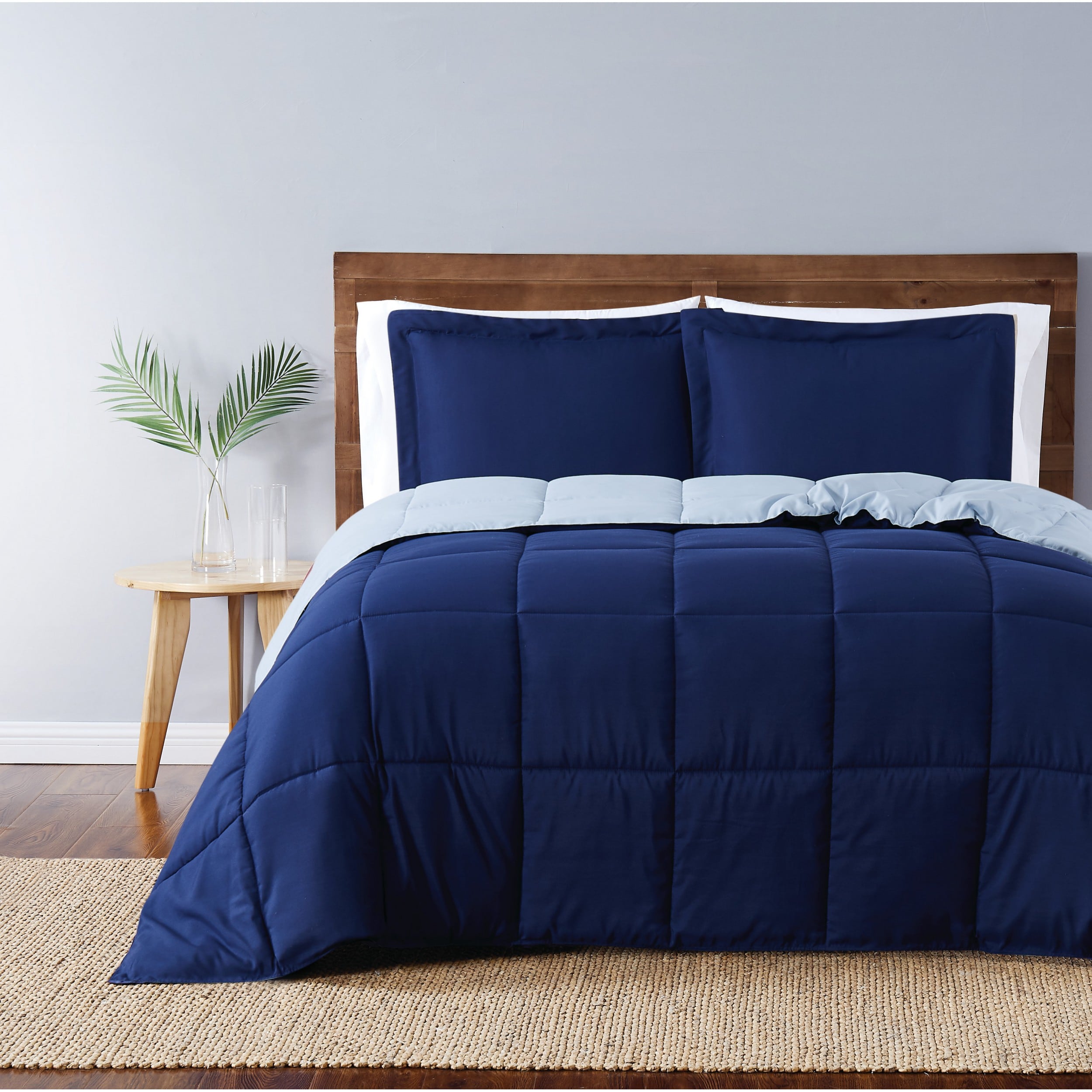 Truly Soft CS1656NBTX-1700 Everyday Solid Reversible 2 -Piece Navy and Light Blue Twin extra long Comforter Set