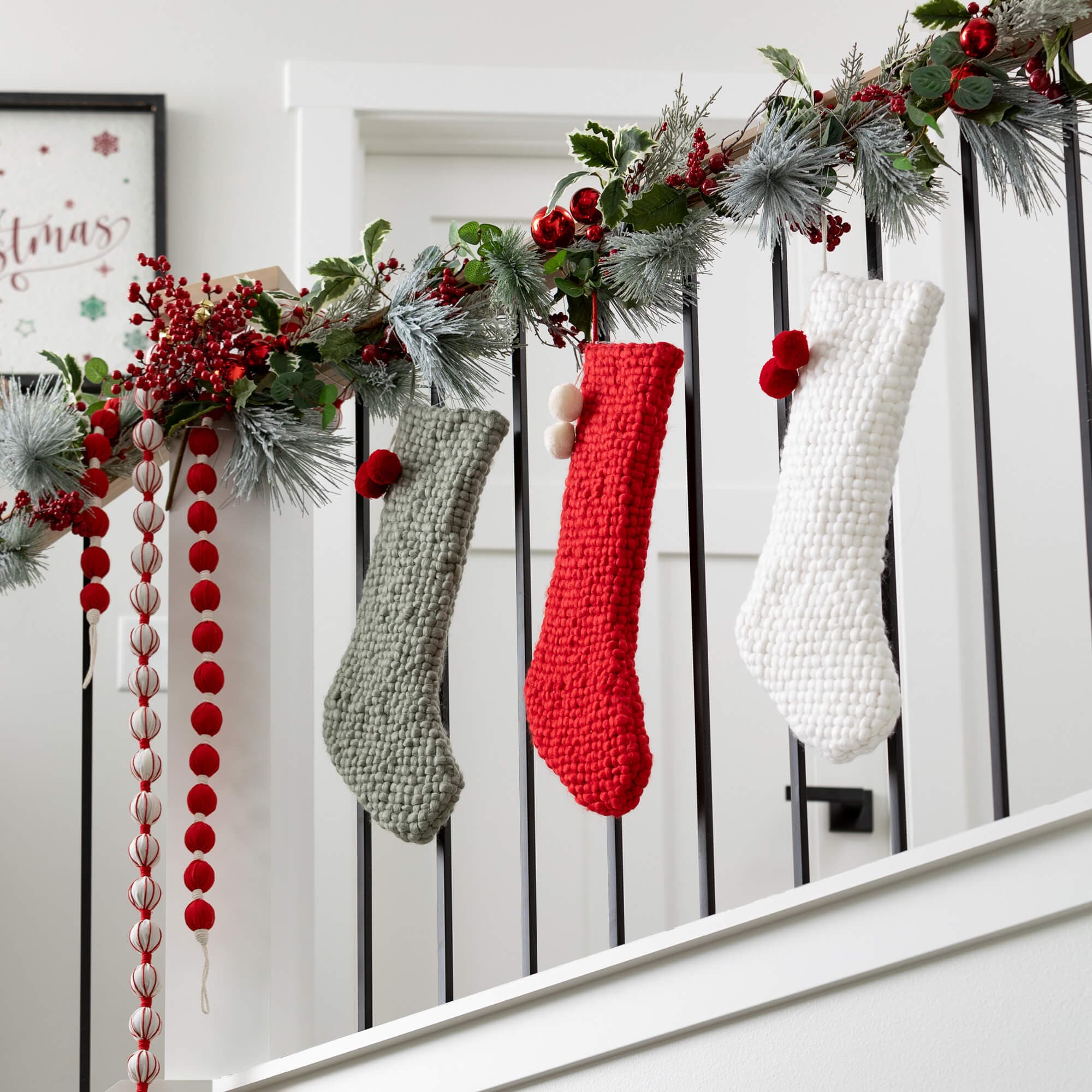 Sullivans GD1513 Artificial-Christmas-Garland - View #4