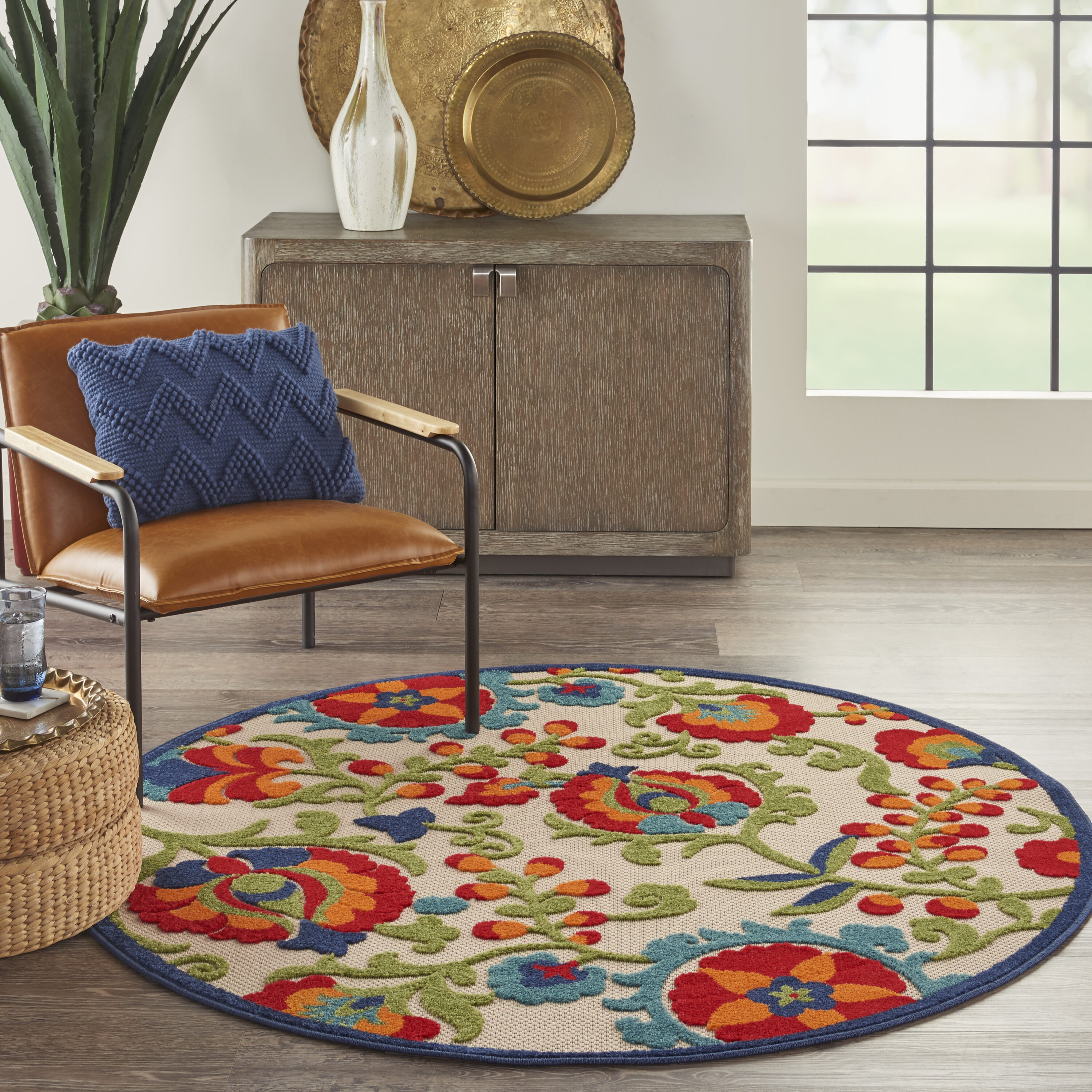 Nourison 99446723222 Aloha 4 x 4 (ft) Loomed Polypropylene Multicolor Round Indoor/Outdoor Floral/Botanical Farmhouse/Cottage Area rug
