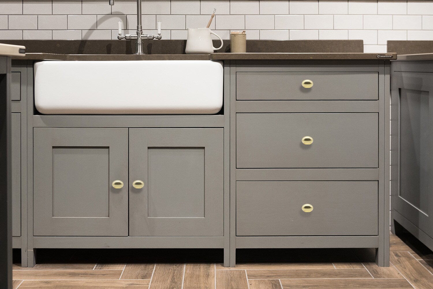 Utopia Alley HW387GD-5 Cabinet-Knobs - View #4
