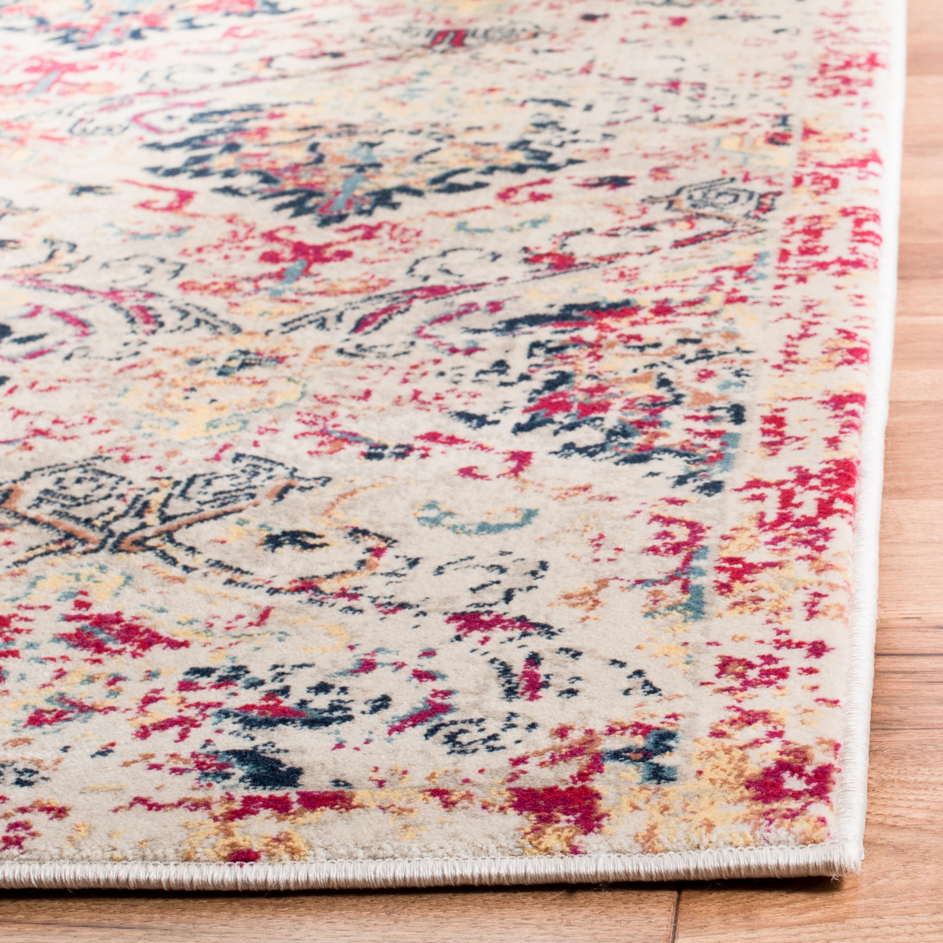Ivory and Fuchsia Damask Patterned 4' x 6' Area Rug