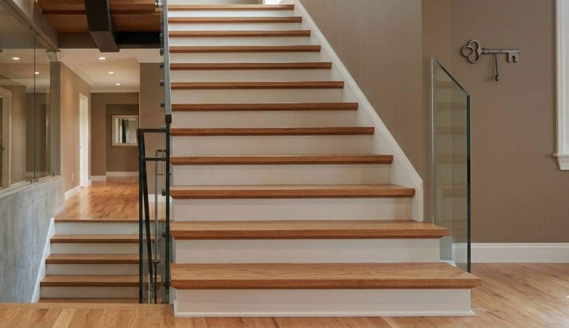 Young - RetroTread Kits with RetroRiser 36-in L x 11.5-in W x 0.625-in T Red Oak Oak Bullnose Sta...