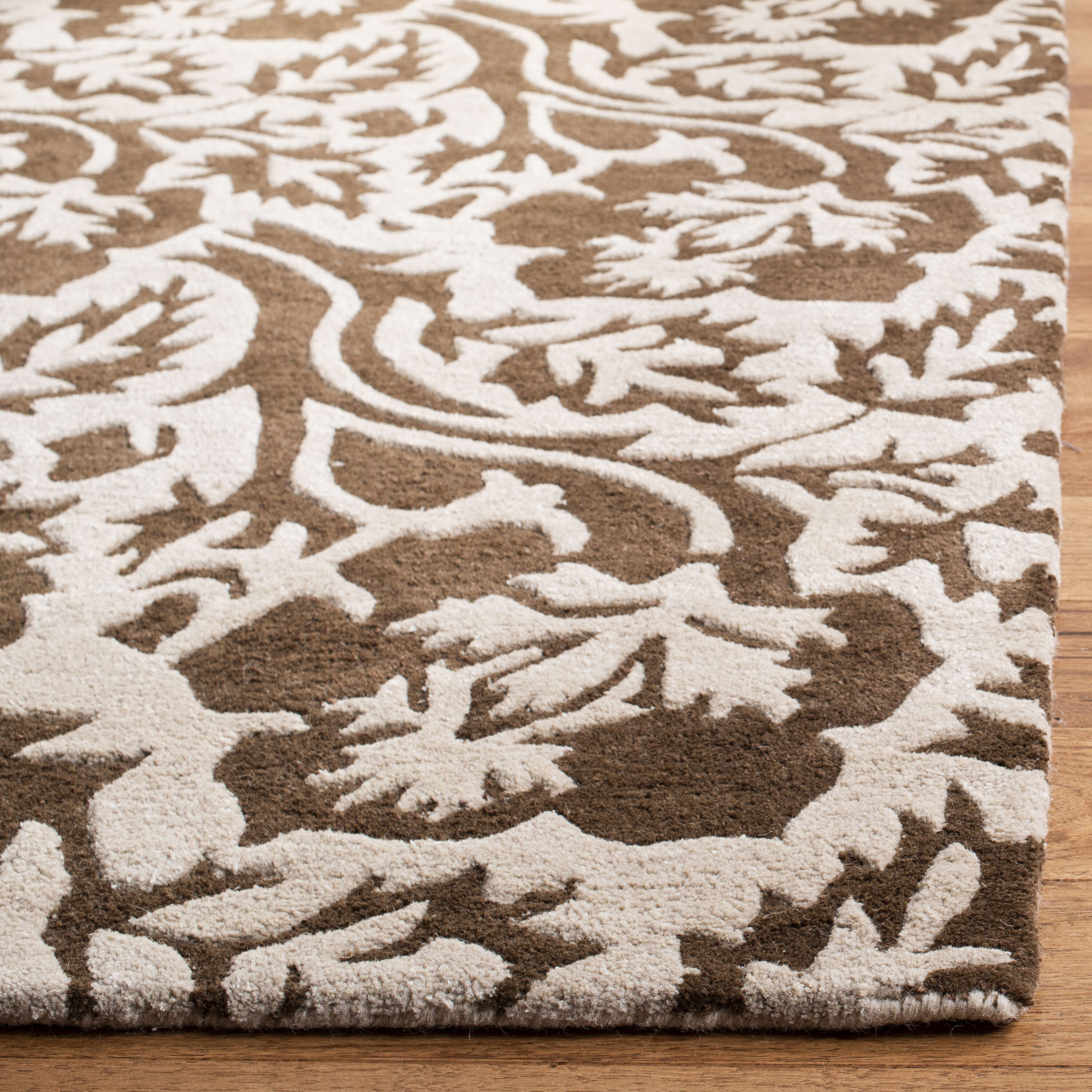 Safavieh SOH844A-8 rugs - View #3