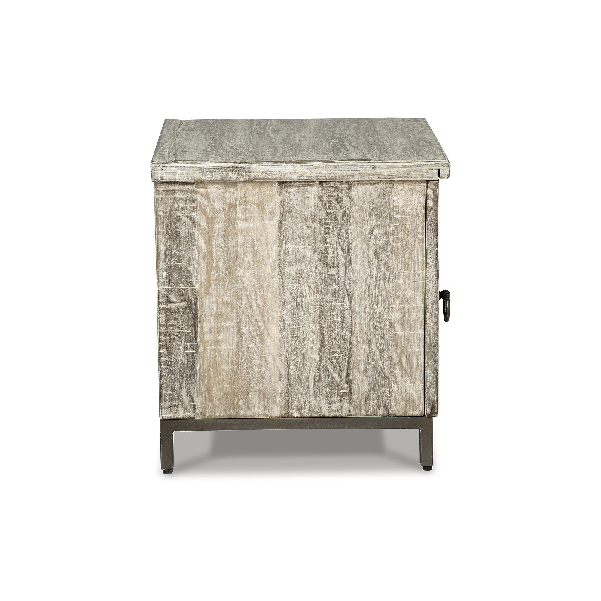 Signature Design by Ashley A4000506 chests - View #5