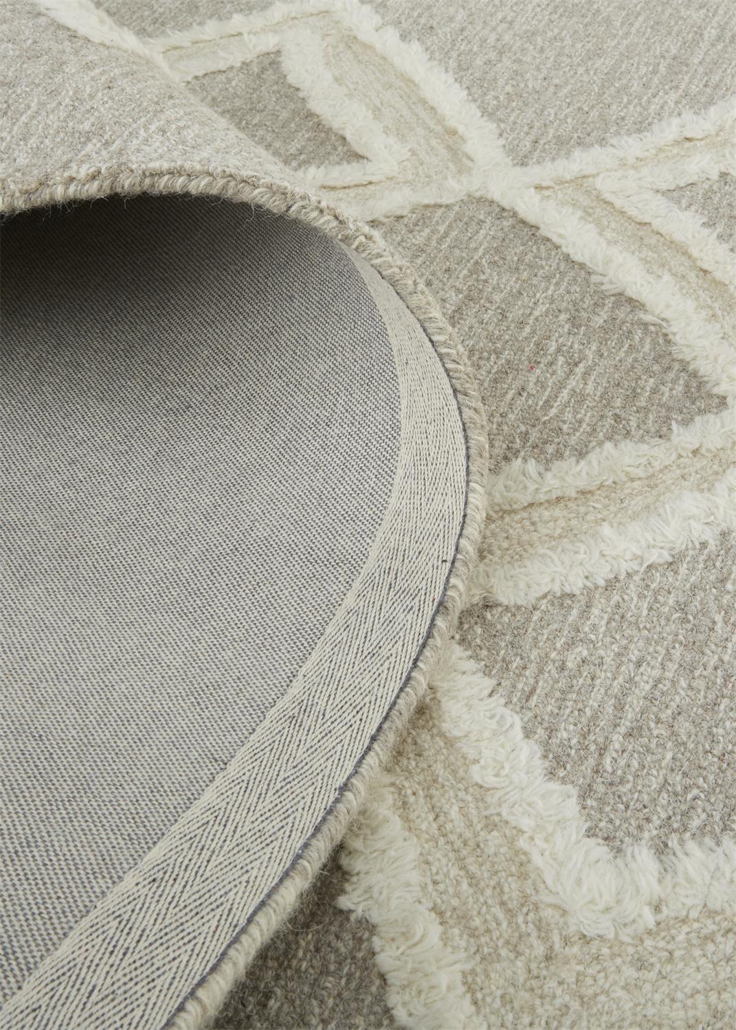 Hand-Tufted Gray and Ivory Wool Geometric Area Rug, 5' x 8'