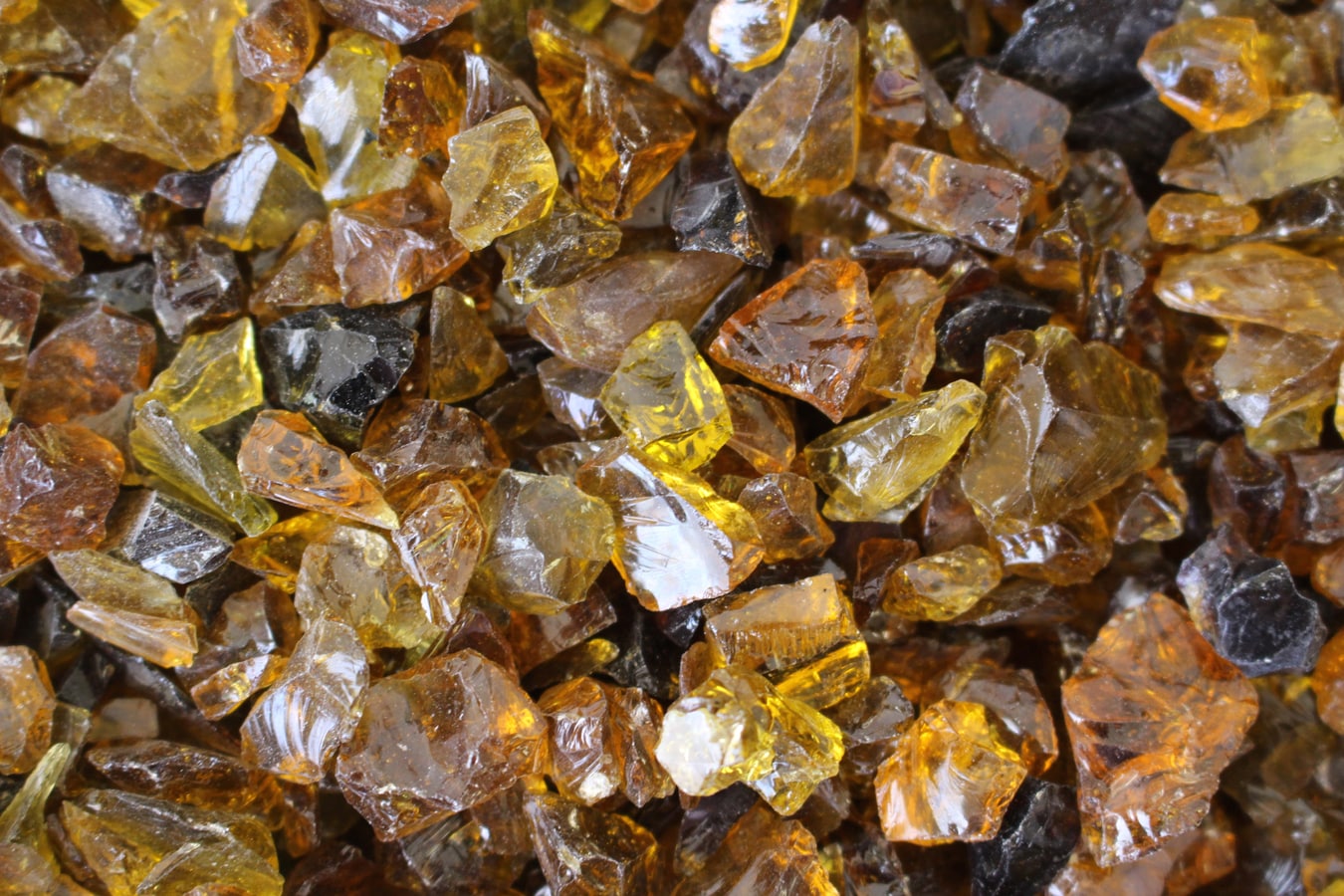 Exotic Glass EG10-L12B EXOTIC FIRE GLASS- Amber 1/4-1/2-in- 10-lb Bag