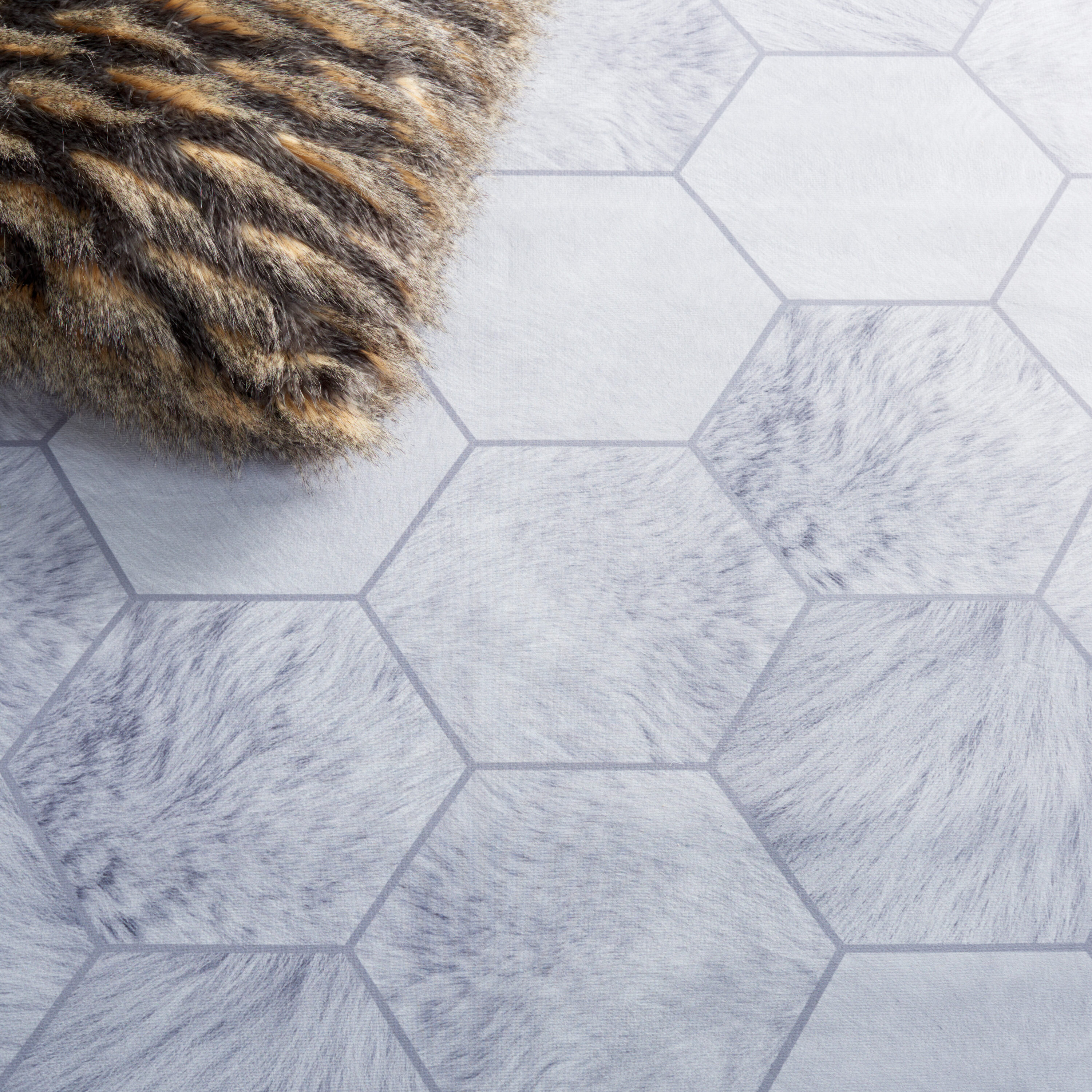 Gray 9' x 12' Rectangular Synthetic Fur Washable Rug