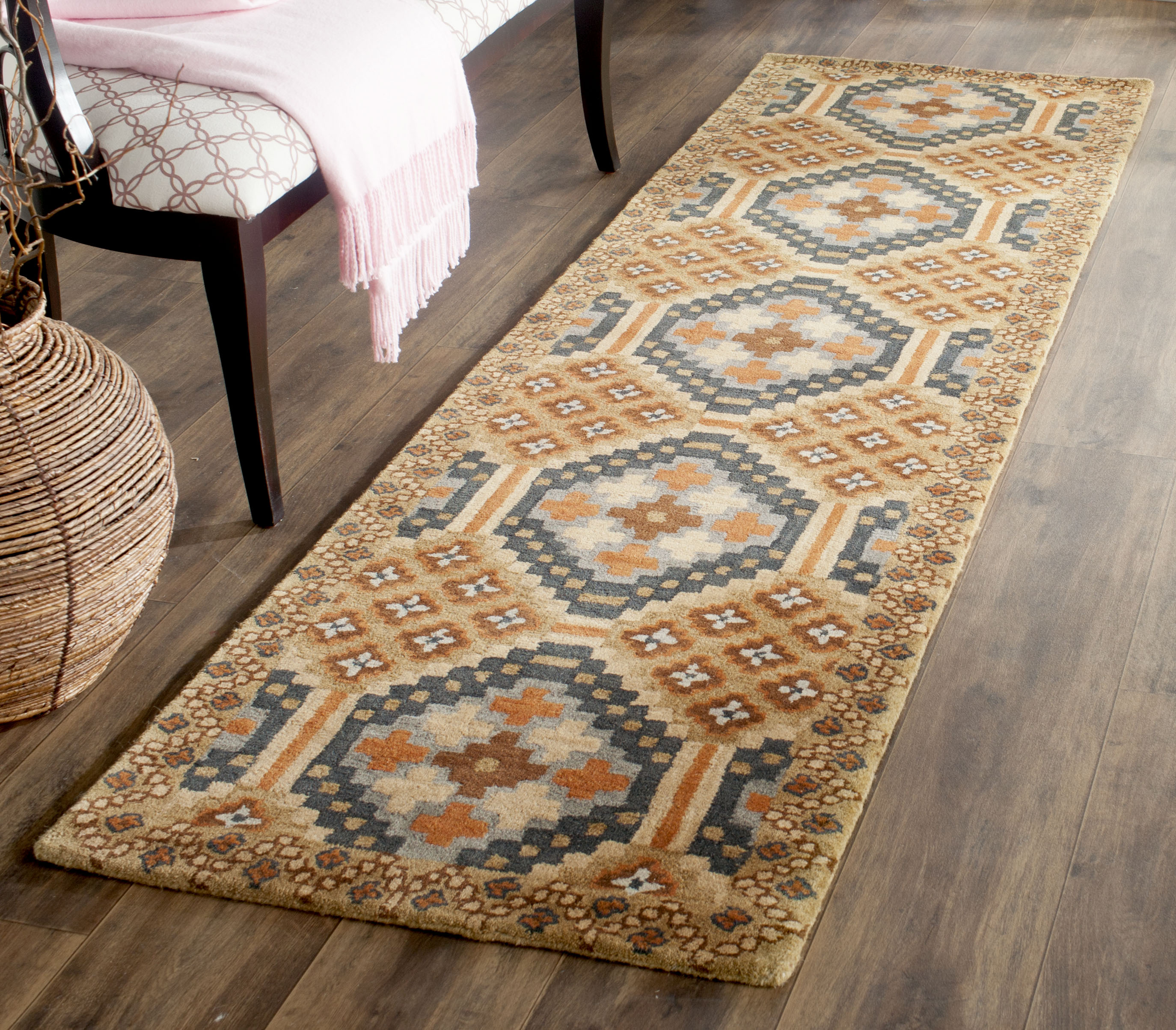 Safavieh IMR509A-28 rugs - View #2