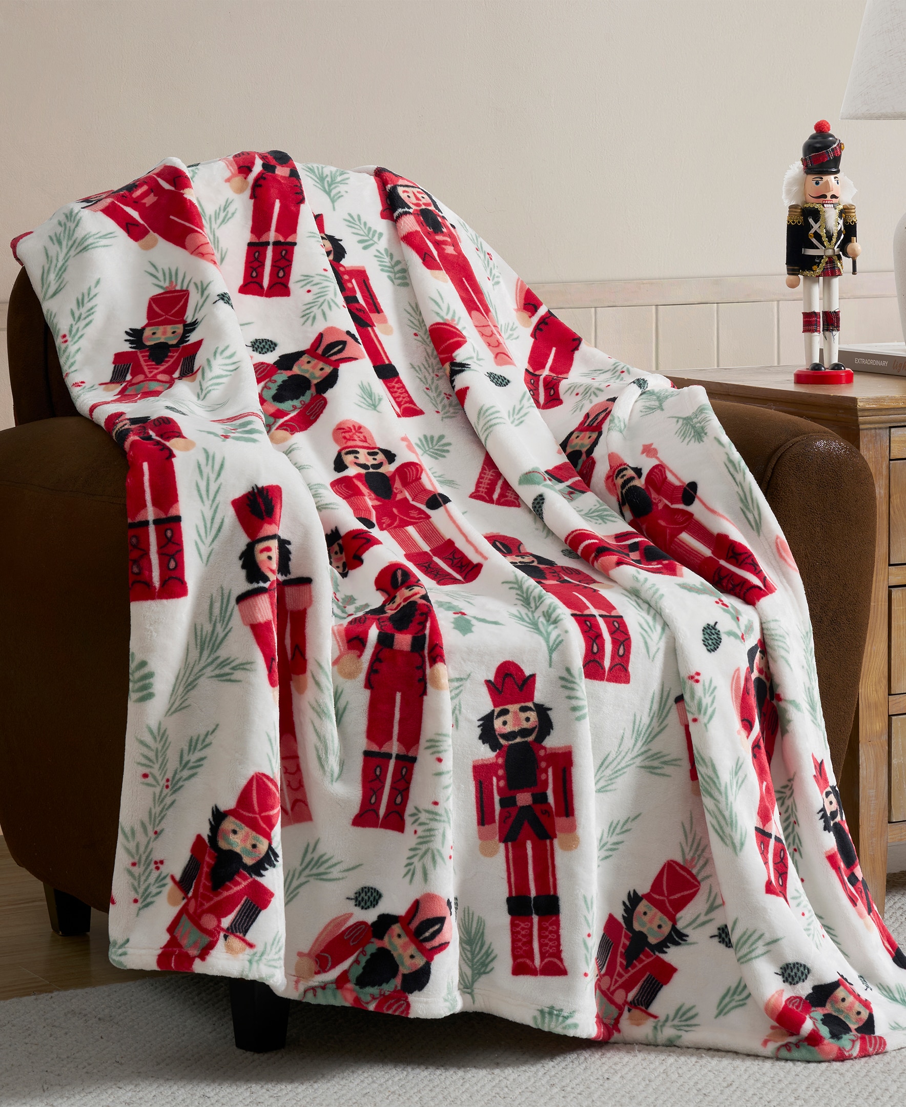 Hallmark Nutcracker RED/GREEN 50-in x 70-in Polyester Throw