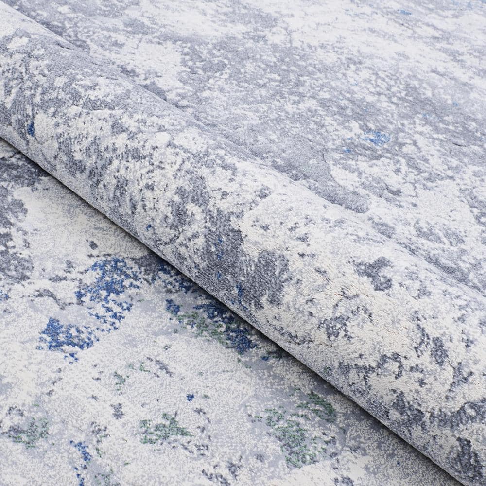 Easton Greige Luxe Runner Rug, 2'7" x 7'10", Ultra-Soft Synthetic