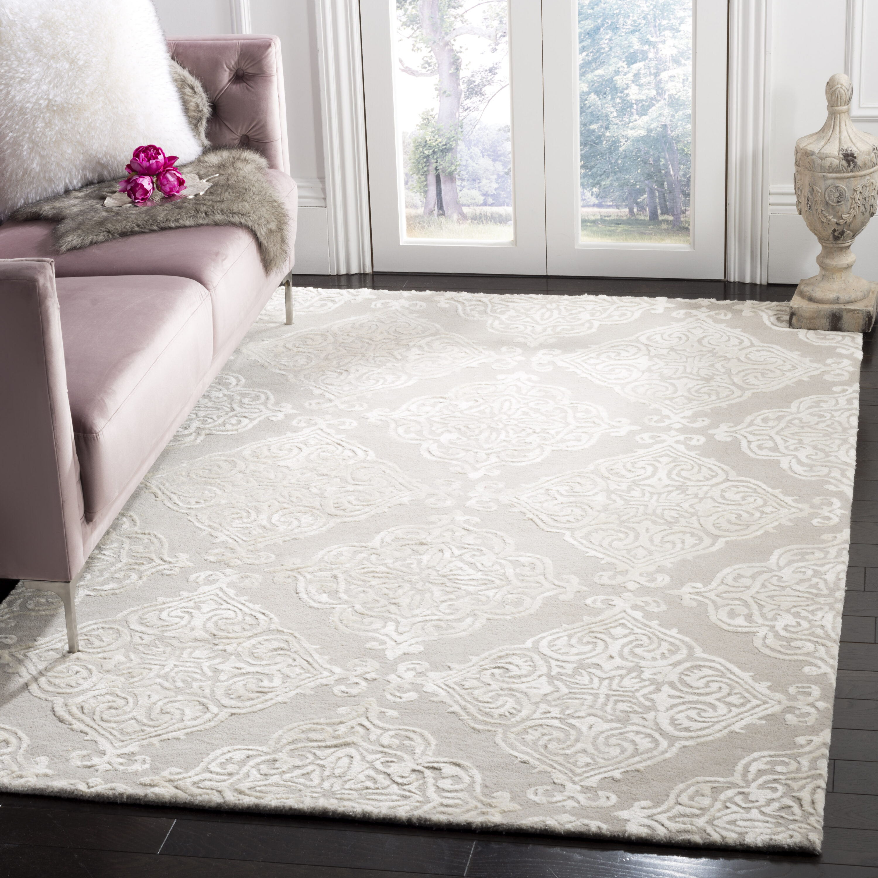 Safavieh GLM568A-8 Glamour Ada 8 x 10 (ft) Tufted Synthetic Silver/Ivory Rectangular Indoor Trellis Area rug