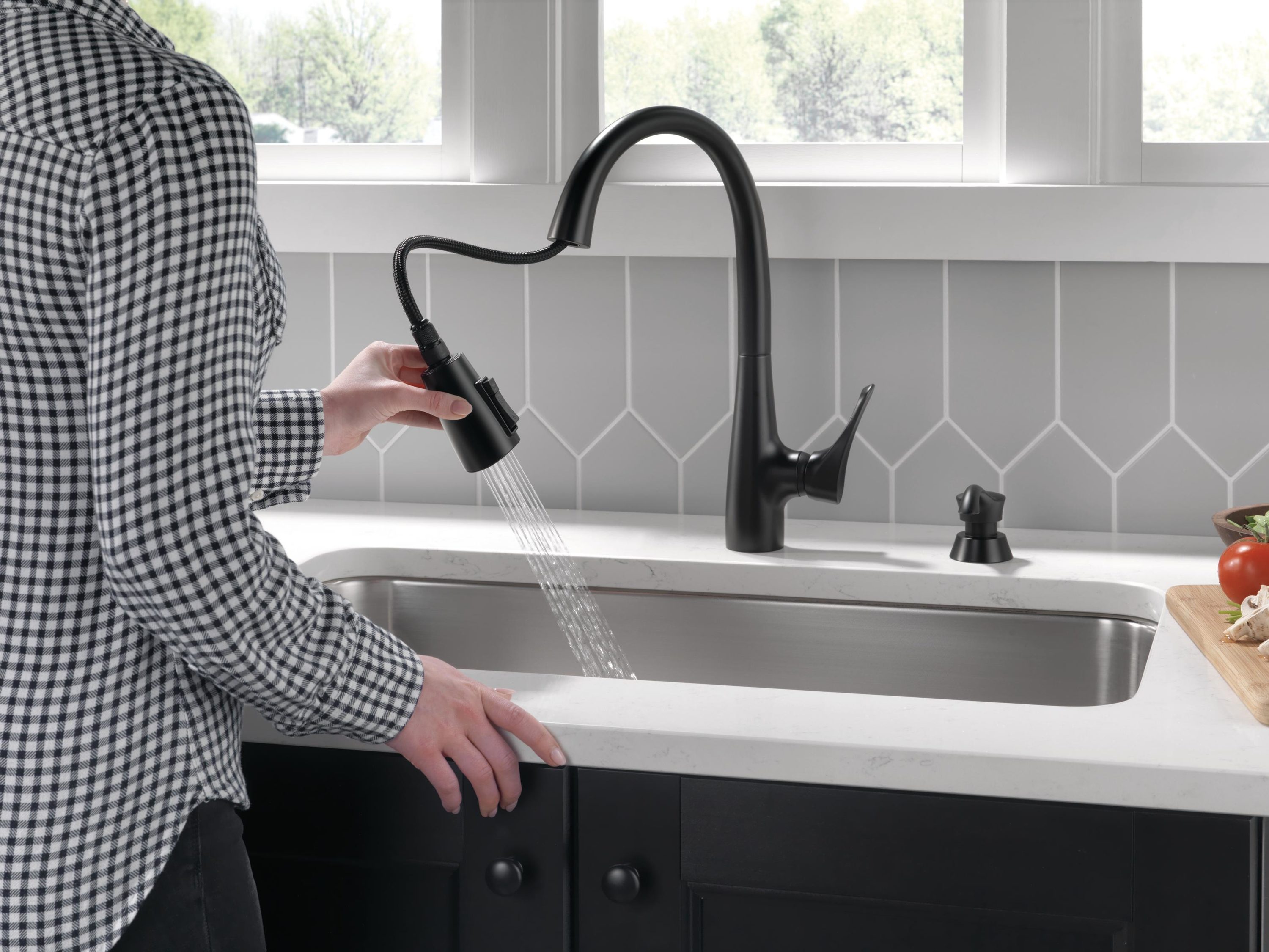 Delta 19756Z-BLSD-DST Kitchen-Faucets - View #10