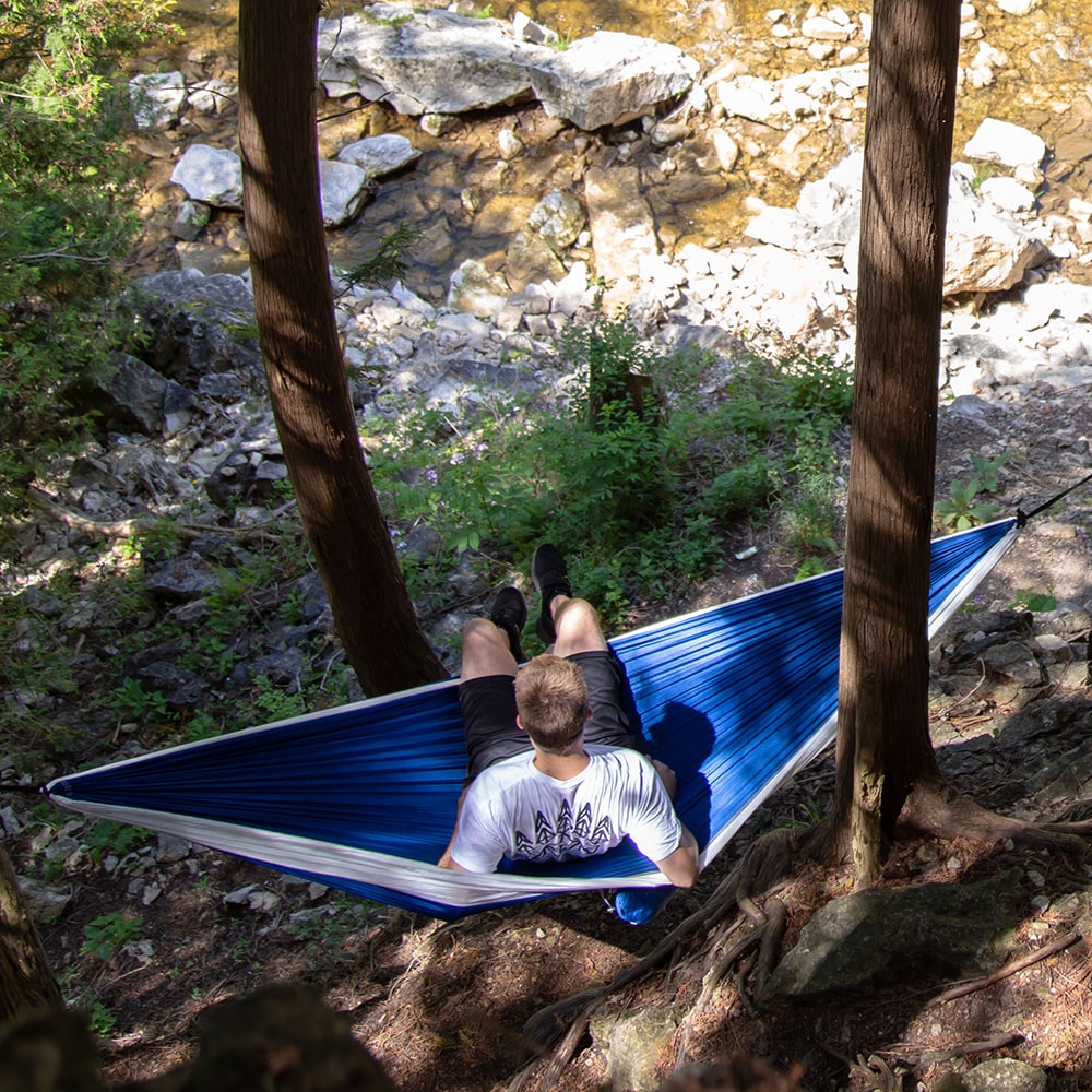 Vivere Navy and White Double Nylon Parachute Hammock