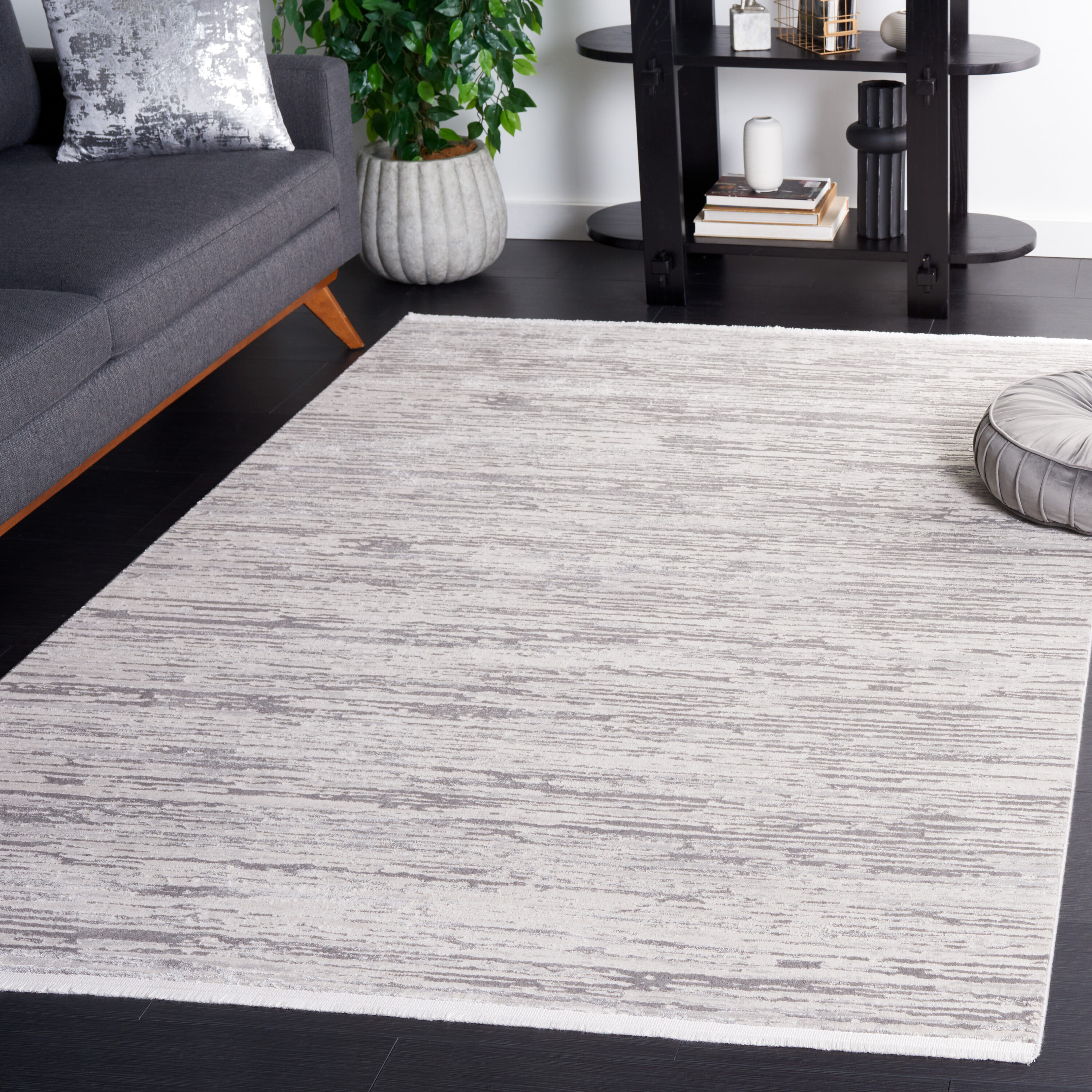 Safavieh DIA136F-9 Diamond 9 x 12 (ft) Loomed Polyester Gray/Beige Rectangular Indoor Stripe Mid-Century Modern Area rug