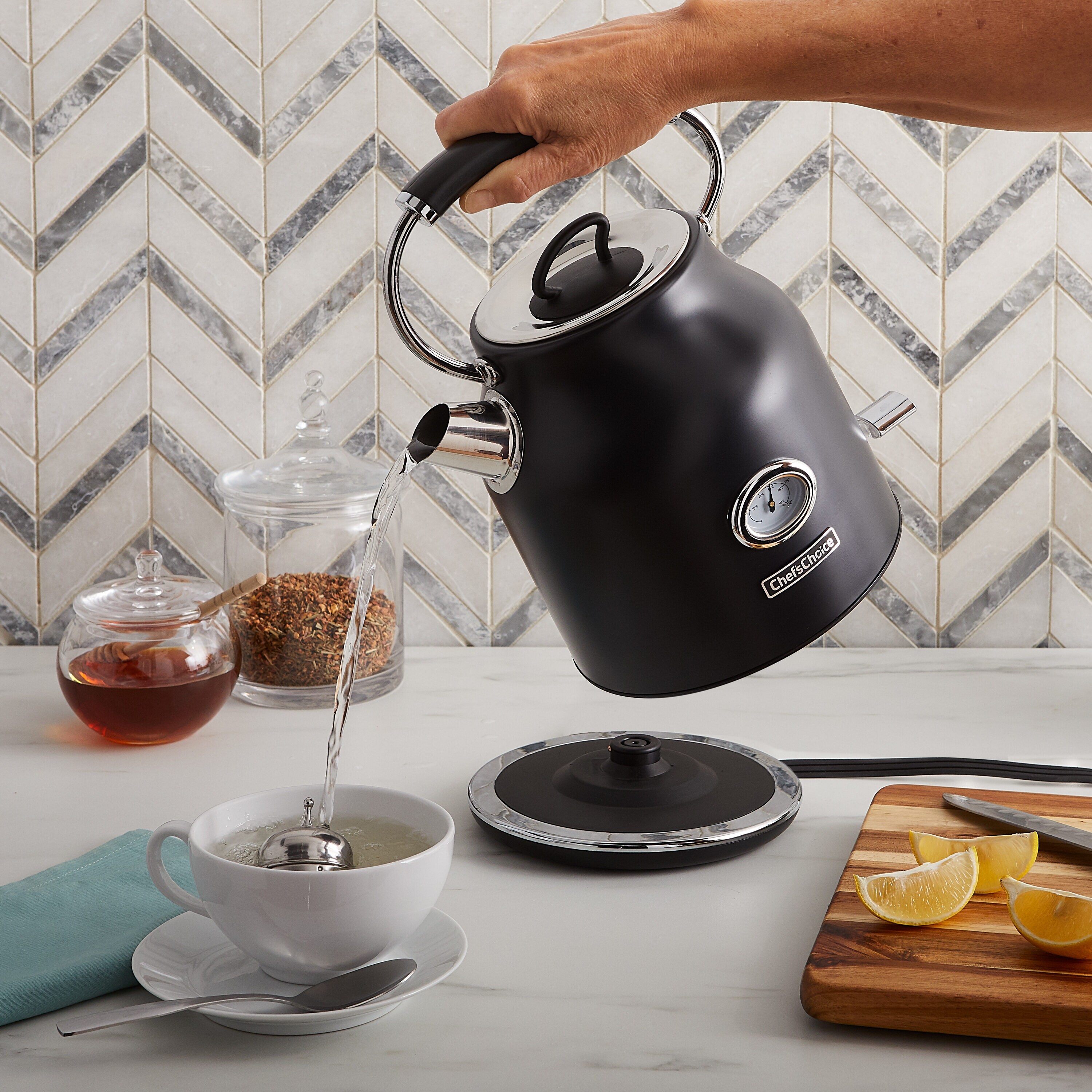 ELECTRIC RETRO ROSE GOLD TEA KETTLE