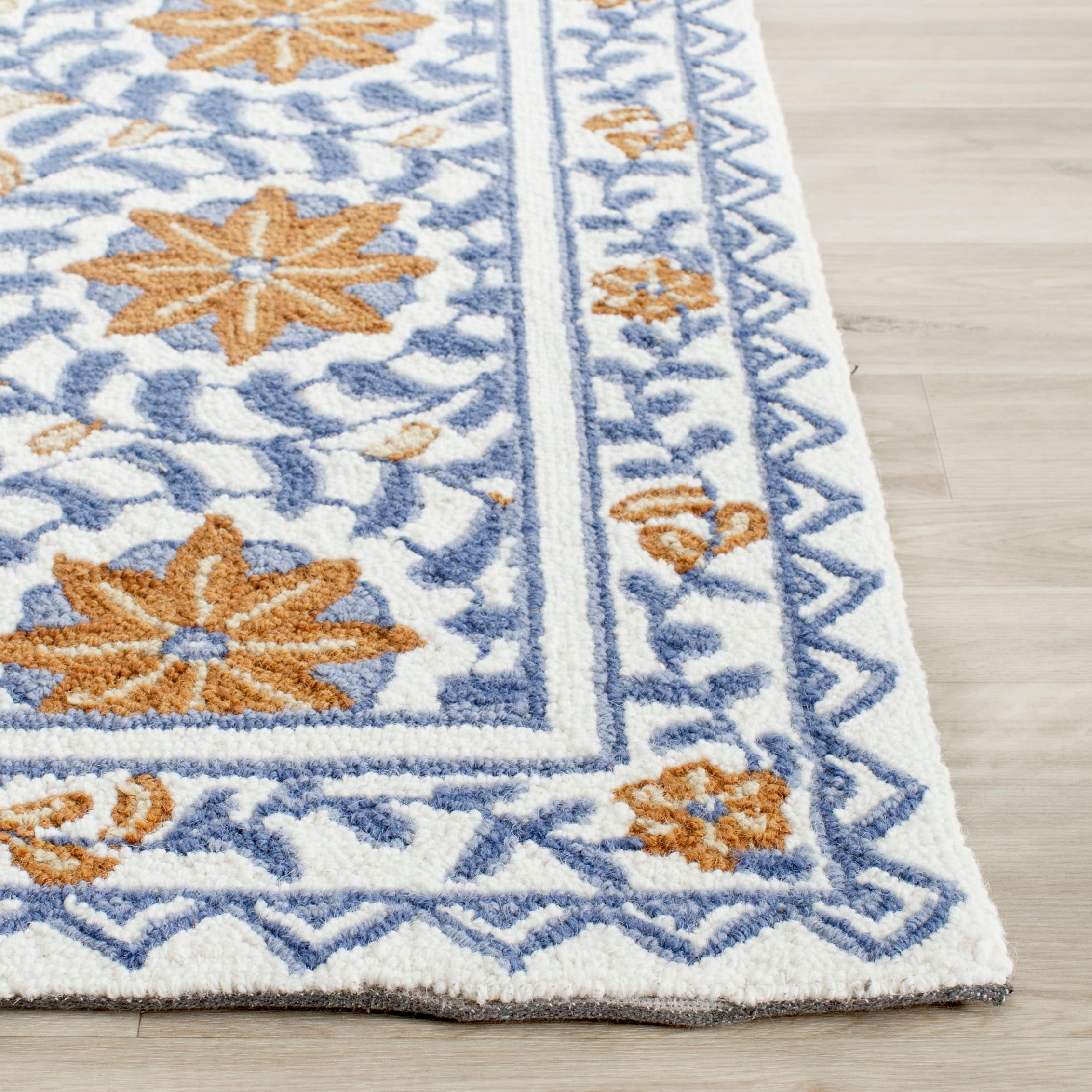 Safavieh HK150A-24 rugs - View #3