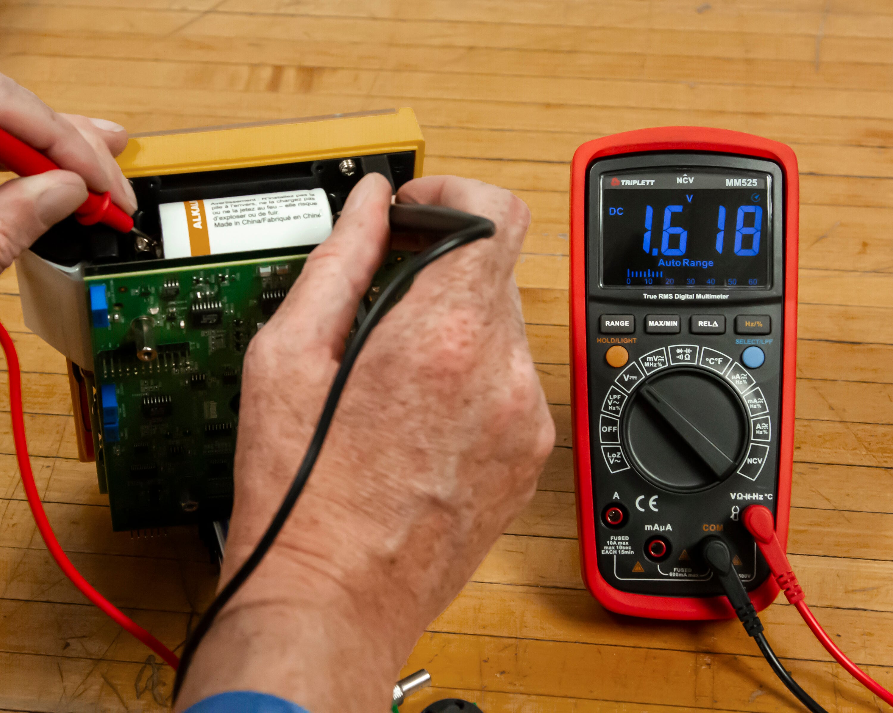 TRIPLETT MM525-NIST multimeters - View #3