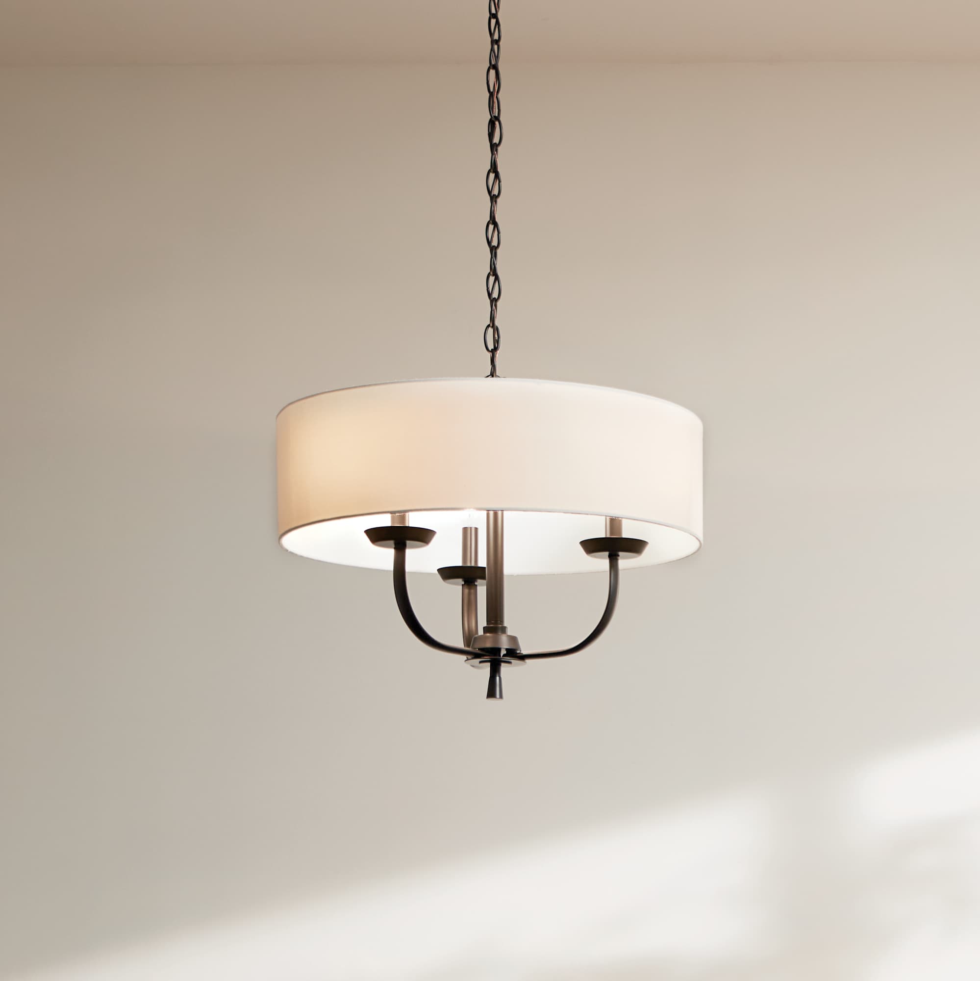 Kennewick Classic Black 3-Light Chandelier with White Drum Shade