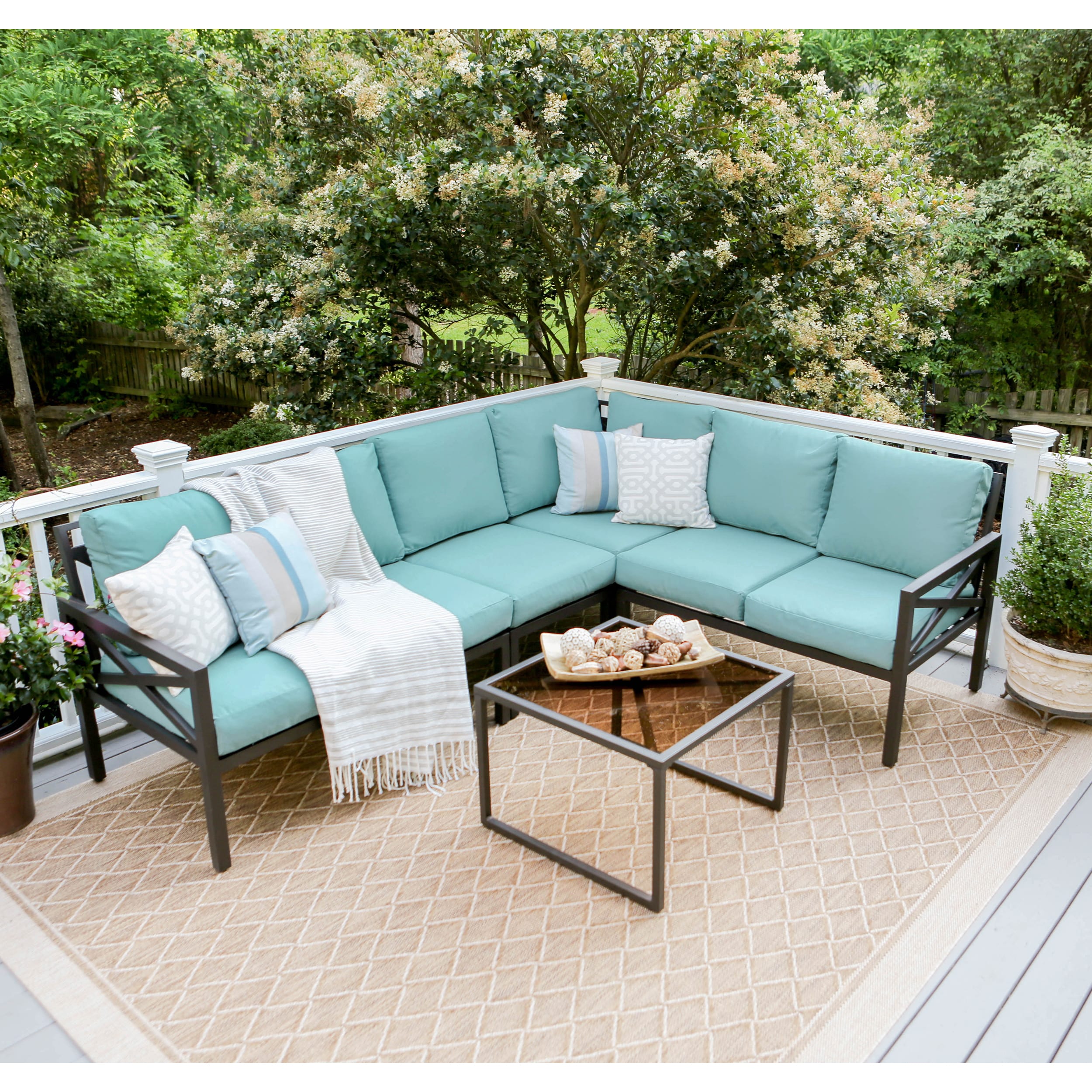 Leisure Made 502987-BLU Blakely 5-Piece Patio Conversation Set with Blue Cushions