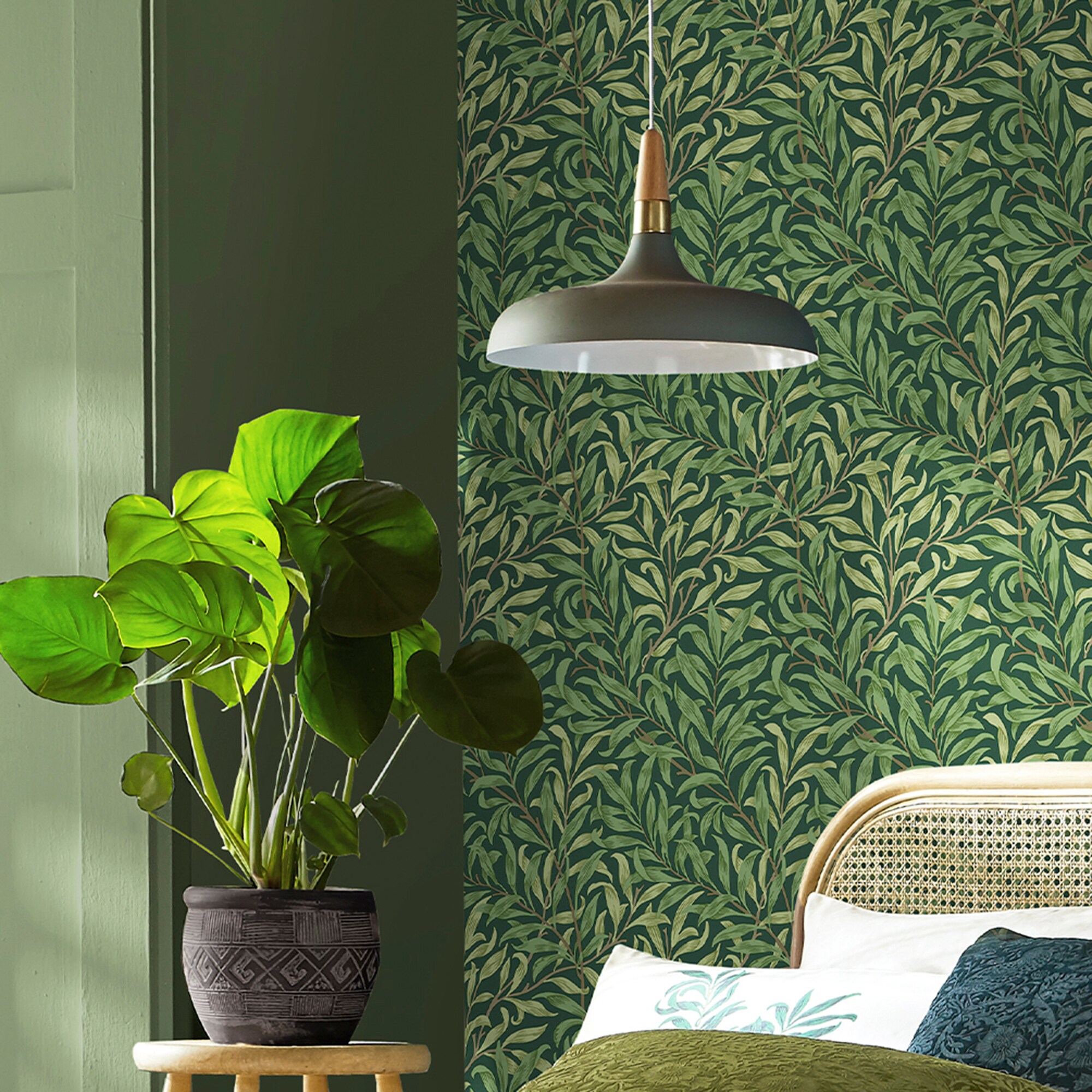 William Morris Deep Green Willow Bough Vinyl Wallpaper