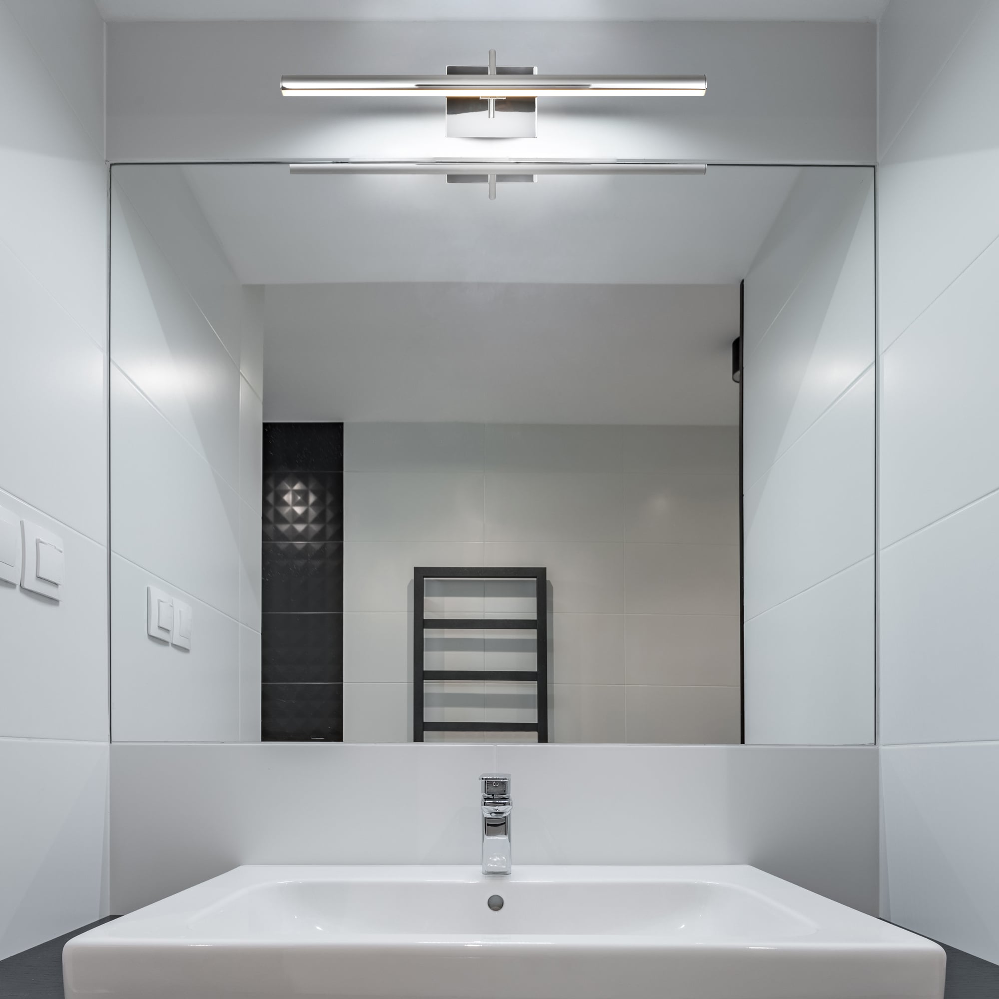 VONN Lighting VMW11900CH Procyon 24-in 1 -Light Polished Chrome Integrated LED Modern/contemporary Vanity light