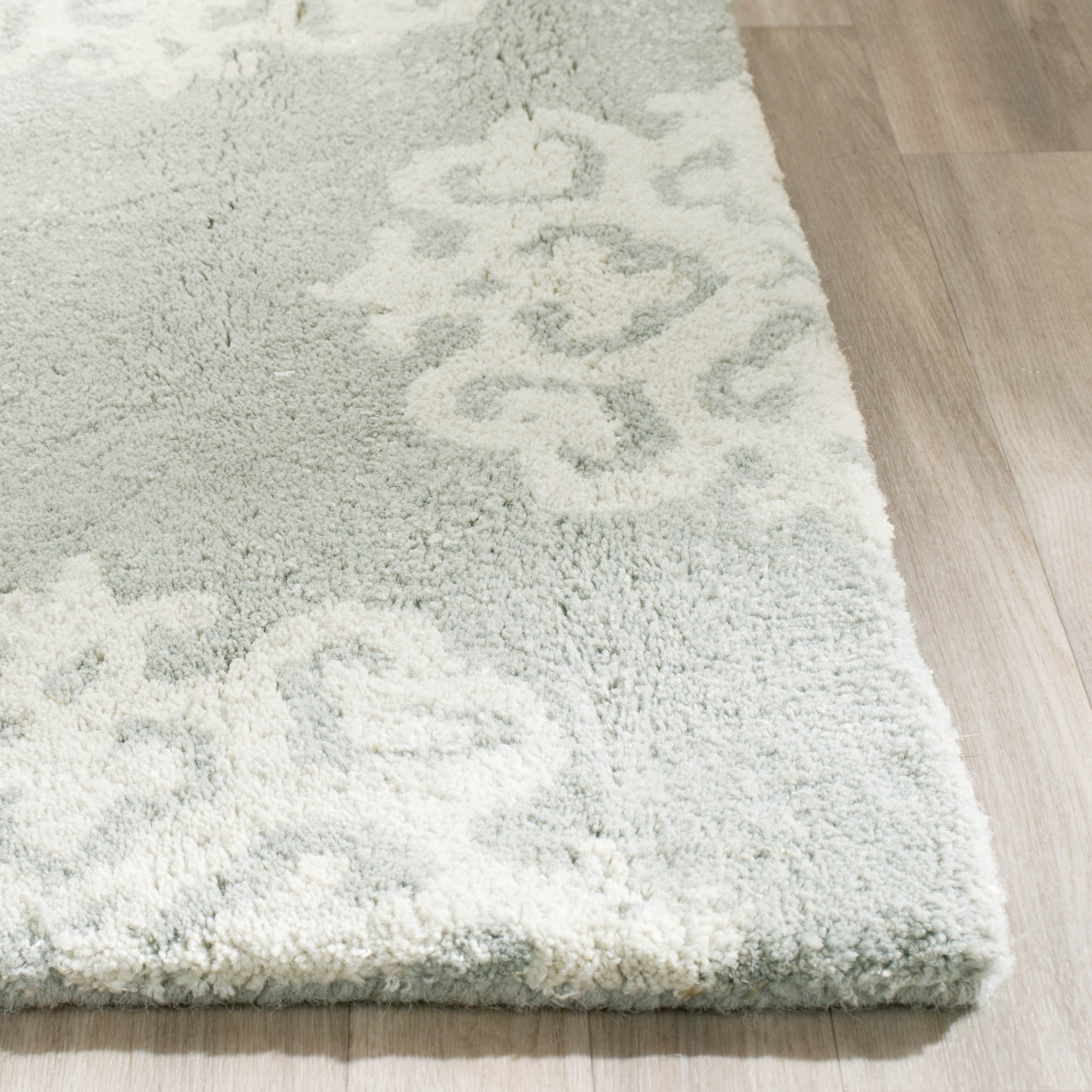 Safavieh SOH724C-2 rugs - View #3