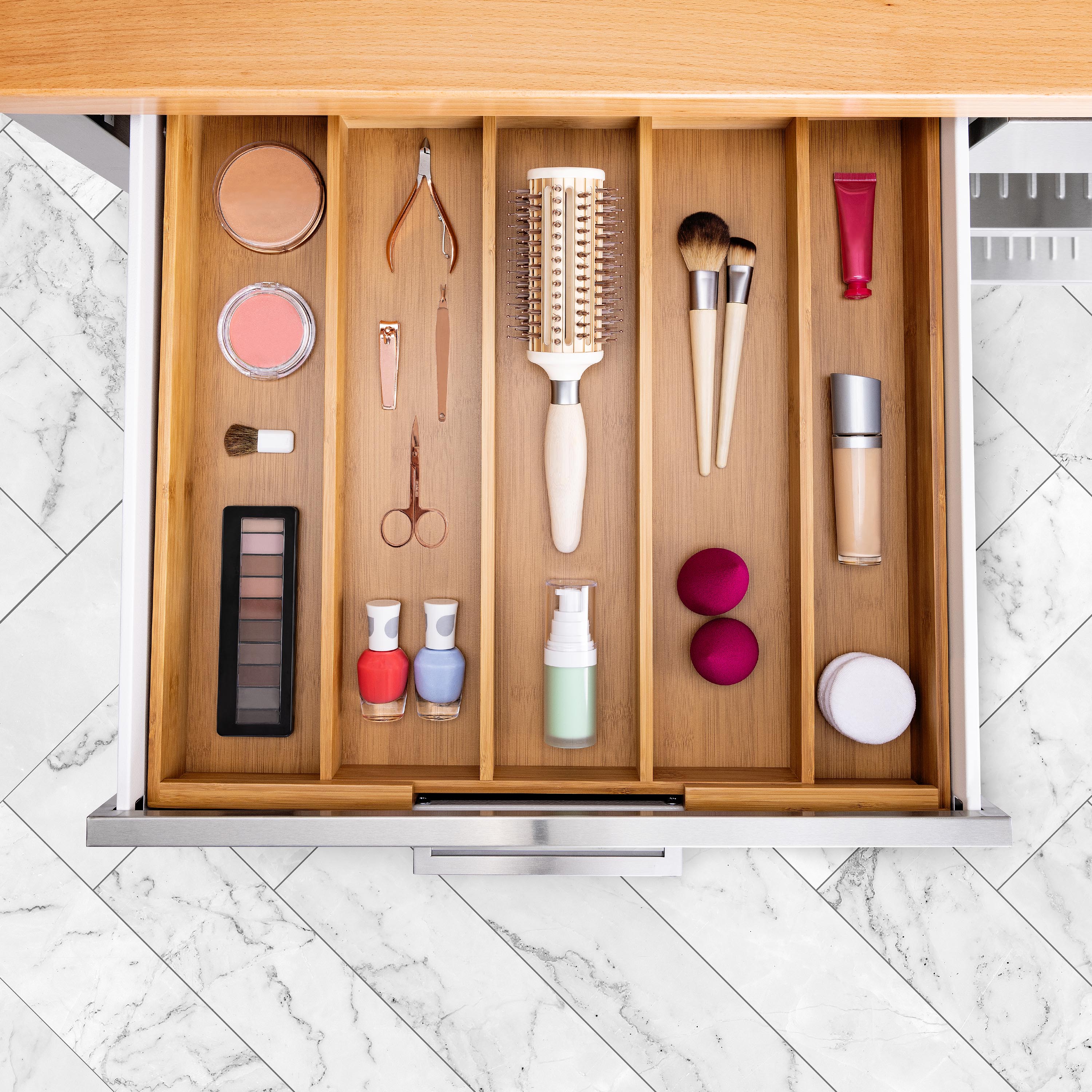 Expandable Bamboo 5-Compartment Cutlery Drawer Organizer