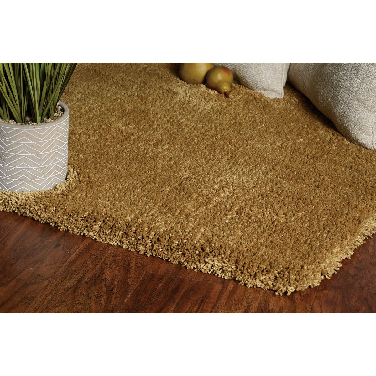 HomeRoots 349886 Bernadette 7 x 9 Rag Gold Indoor Distressed/Overdyed Area Rug